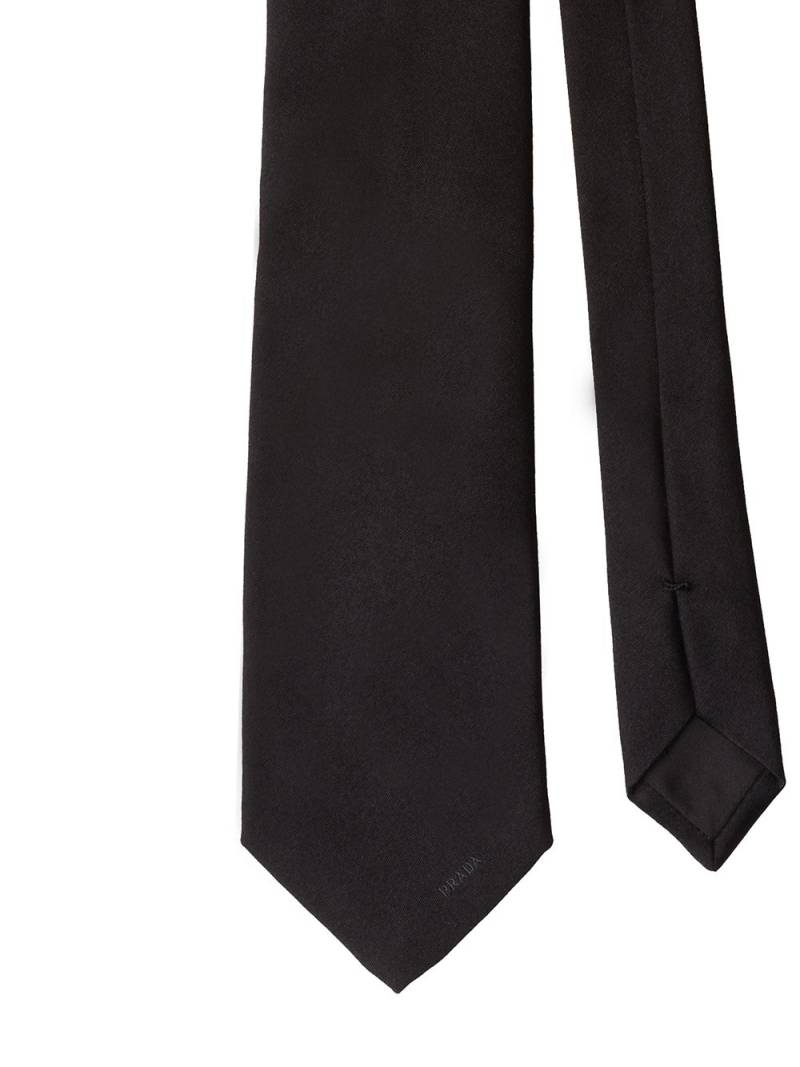Prada pointed satin tie - Black von Prada