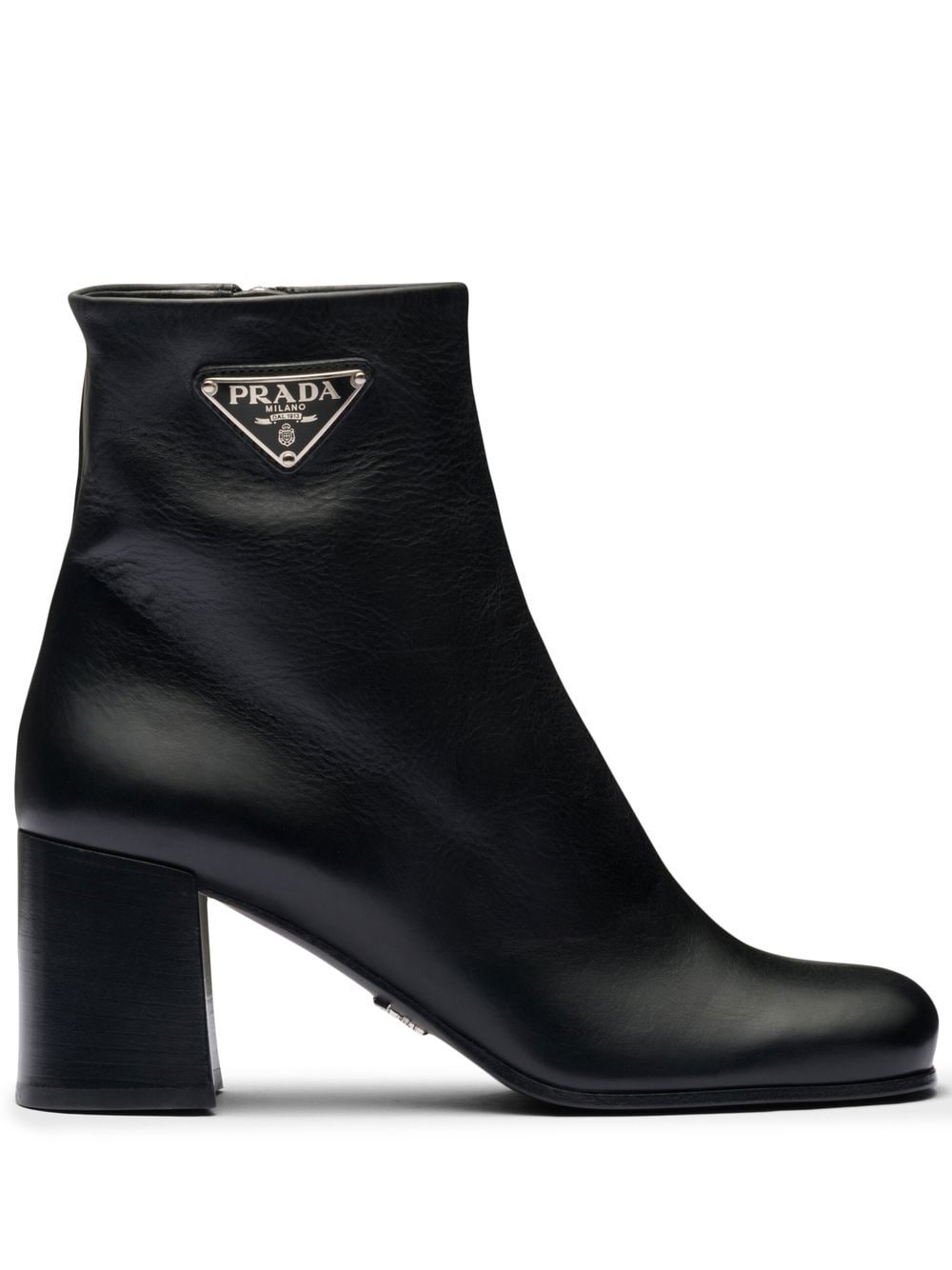 Prada triangle logo-plaque ankle boots - Black von Prada