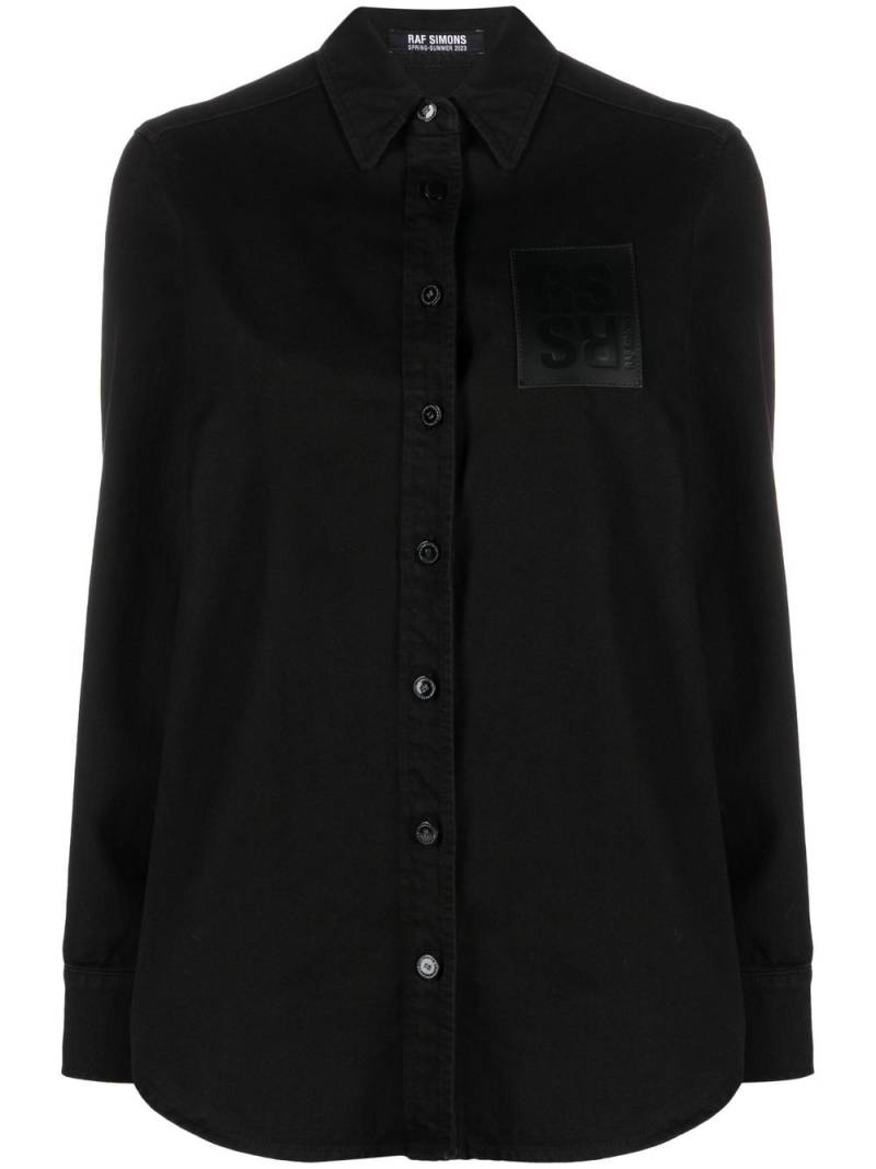 Raf Simons logo-patch cotton shirt - Black von Raf Simons