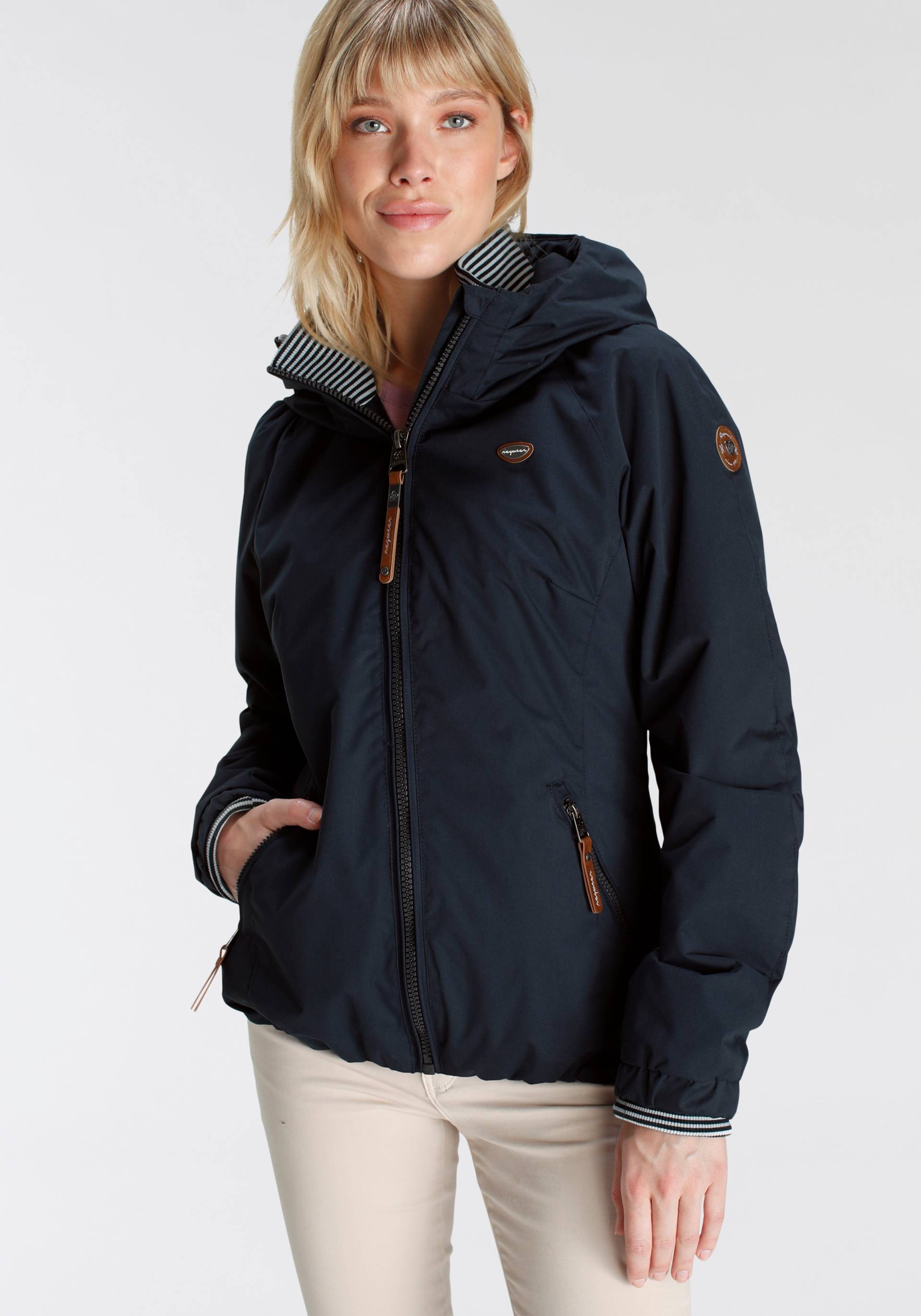 Ragwear Outdoorjacke »DIZZIE UNI O«, mit Kapuze, trendige Übergangsjacke mit Kapuze von Ragwear