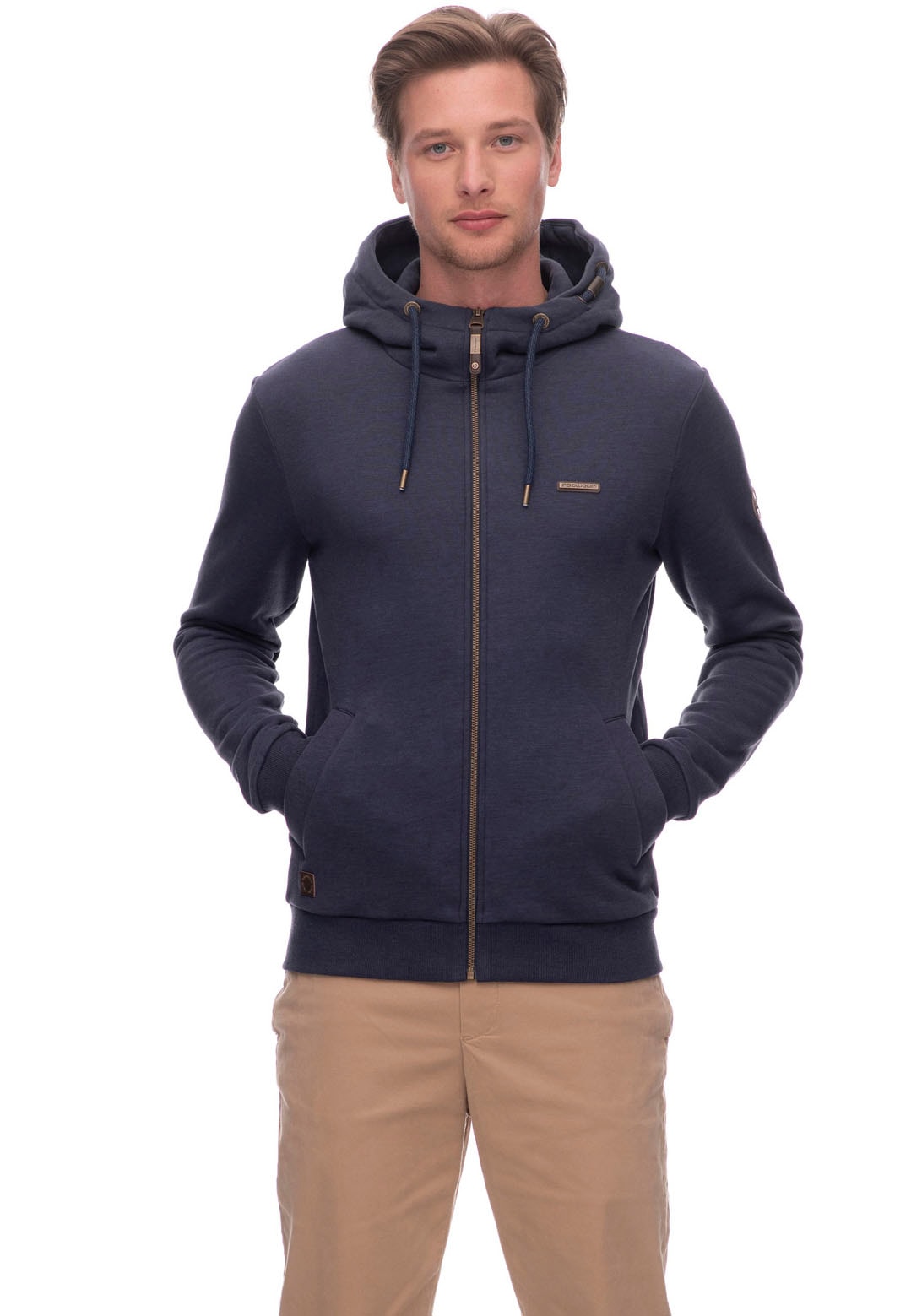 Ragwear Sweatjacke »PAYA CORE«, mit Logo Stickerei und Zierknöpfen Ragwear Sweatjacke »PAYA CORE«, mit Logo Stickerei und Zierknöpfen von Ragwear