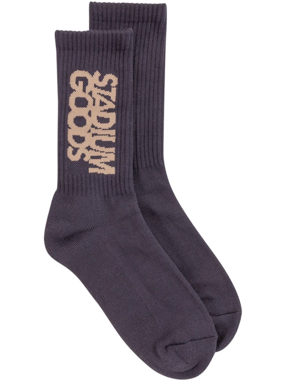 STADIUM GOODS® ribbed logo "Soot" socks - Purple von STADIUM GOODS®