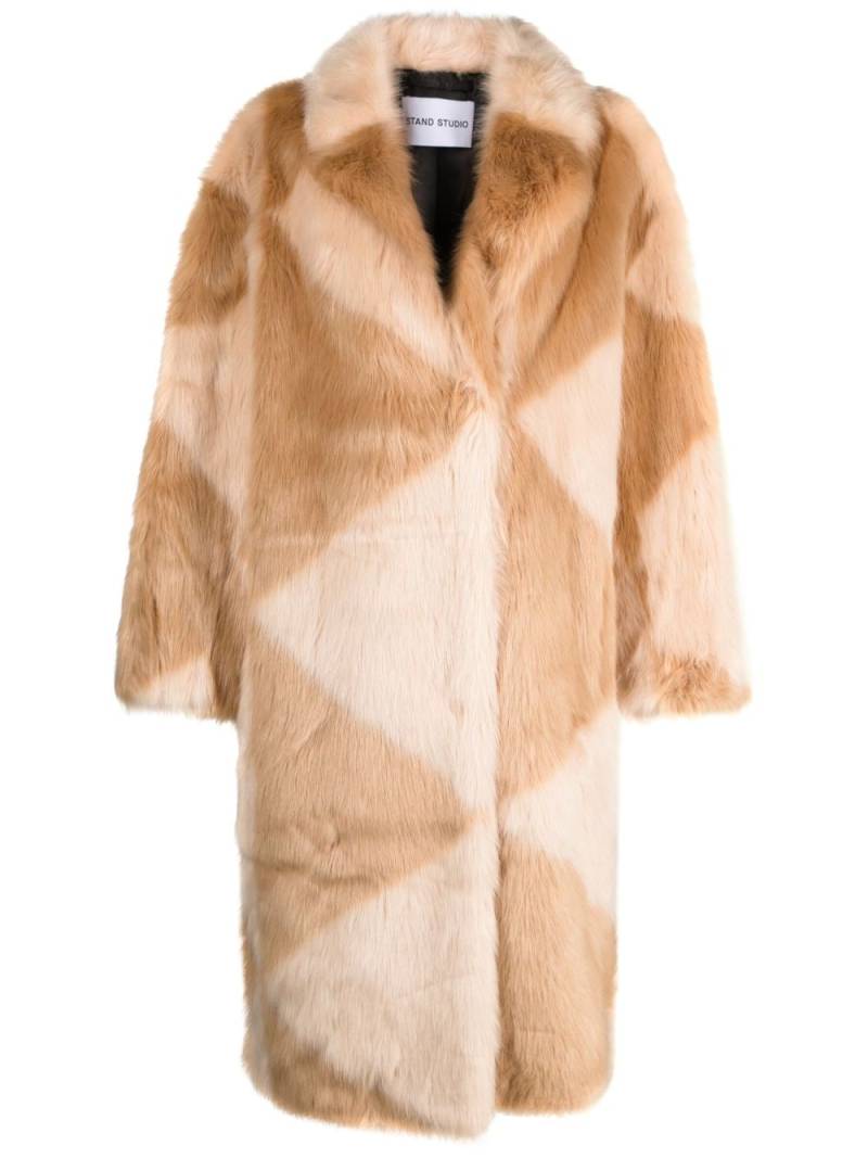 STAND STUDIO geometric-pattern faux-fur coat - Brown von STAND STUDIO