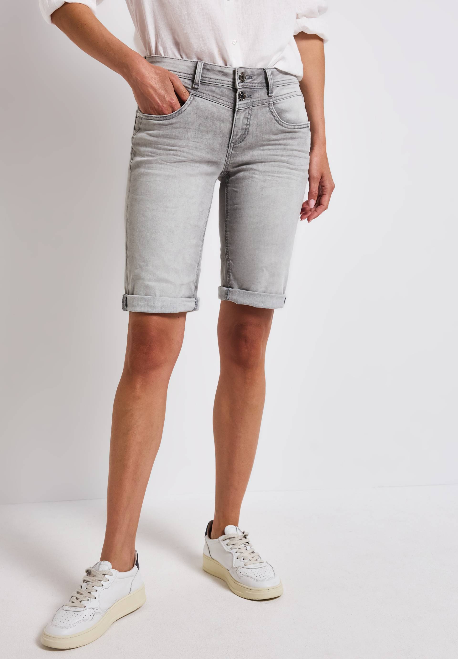 STREET ONE Bermudas »Style Jane«, Jeans mit Slim Legs und Stretch STREET ONE Bermudas »Style Jane«, Jeans mit Slim Legs und Stretch von STREET ONE