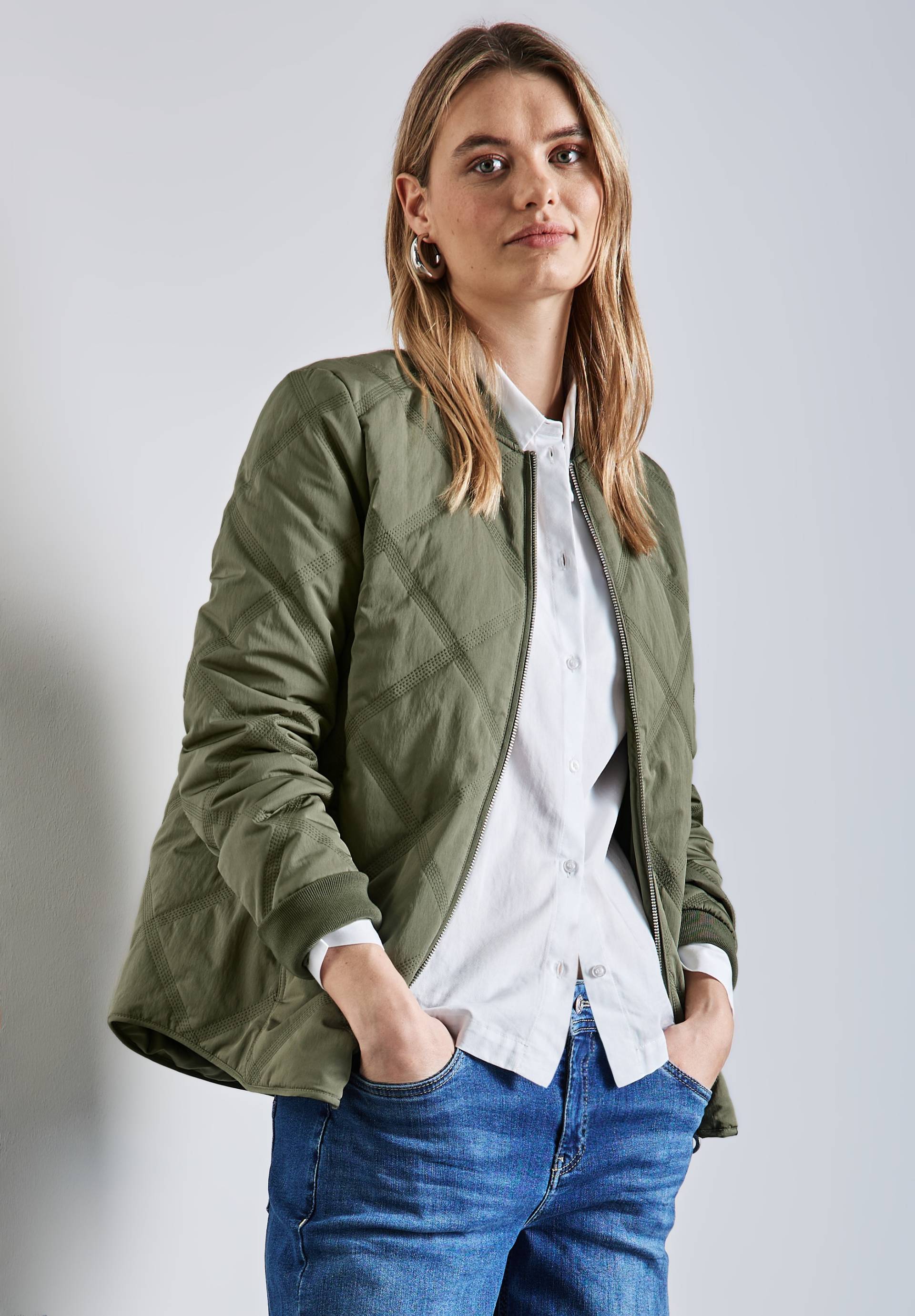 STREET ONE Blouson, mit Diamantsteppung STREET ONE Blouson, mit Diamantsteppung von STREET ONE