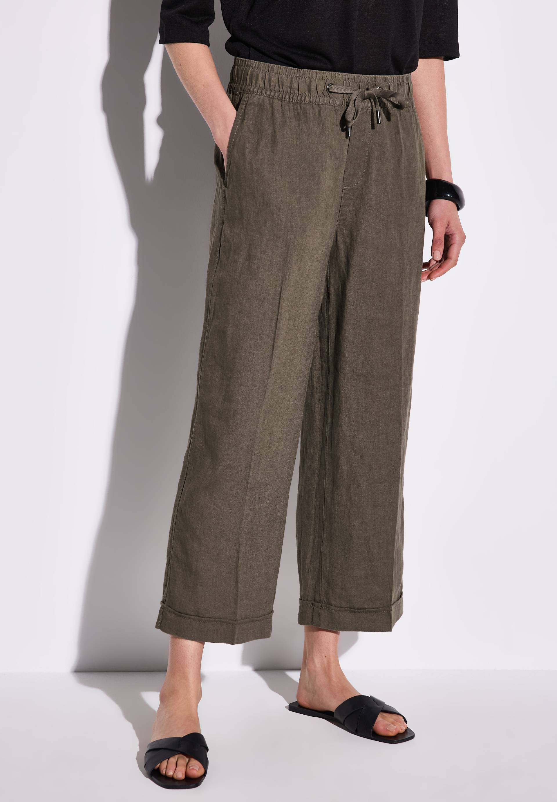 STREET ONE Culotte »Styel EMEE«, mit elastischem Bund mit Tunnelzug STREET ONE Culotte »Styel EMEE«, mit elastischem Bund mit Tunnelzug von STREET ONE