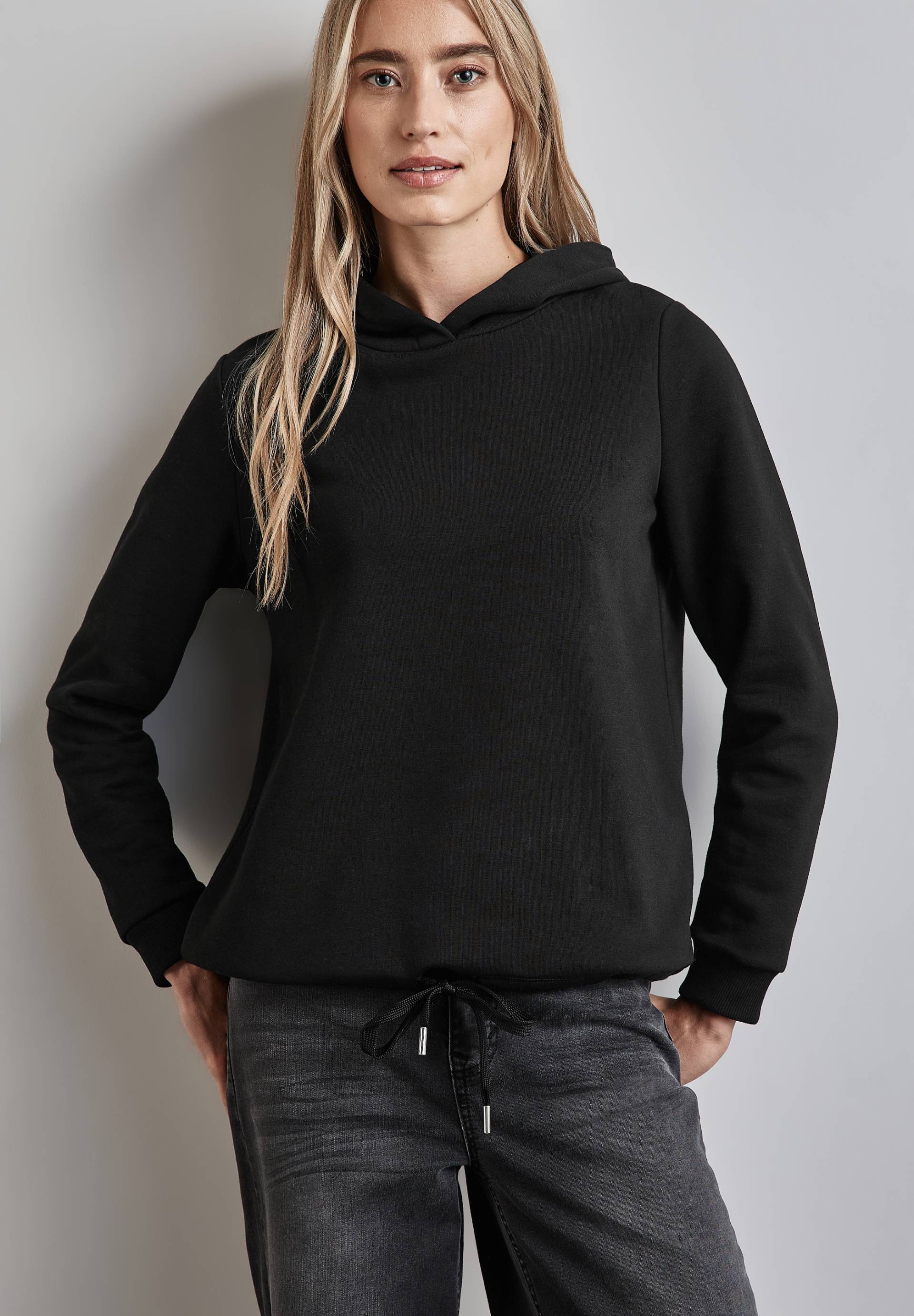 STREET ONE Kapuzensweatshirt, mit Tunnelzug am Saum STREET ONE Kapuzensweatshirt, mit Tunnelzug am Saum von STREET ONE
