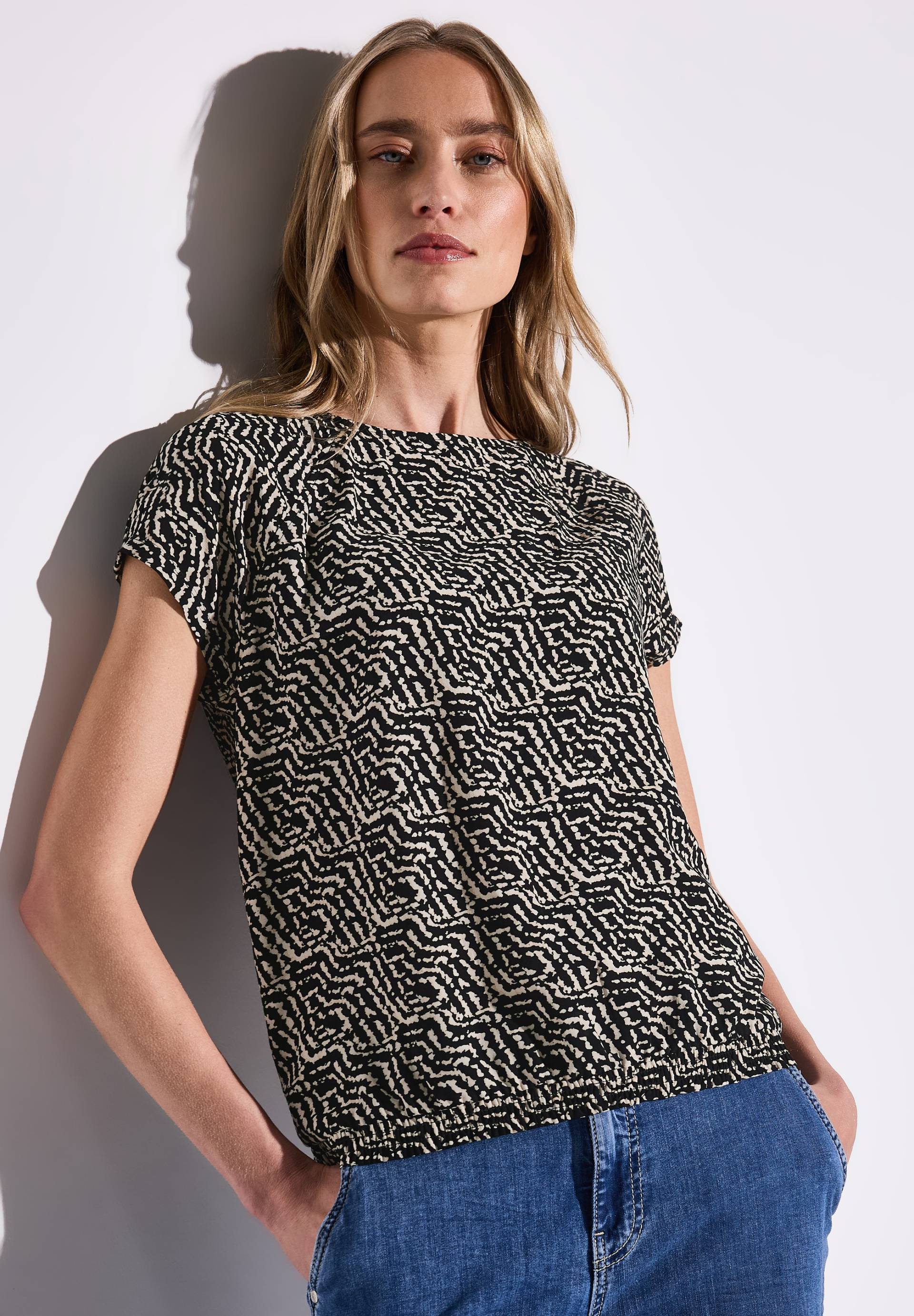 STREET ONE Print-Shirt, mit floralem Muster STREET ONE Print-Shirt, mit floralem Muster von STREET ONE