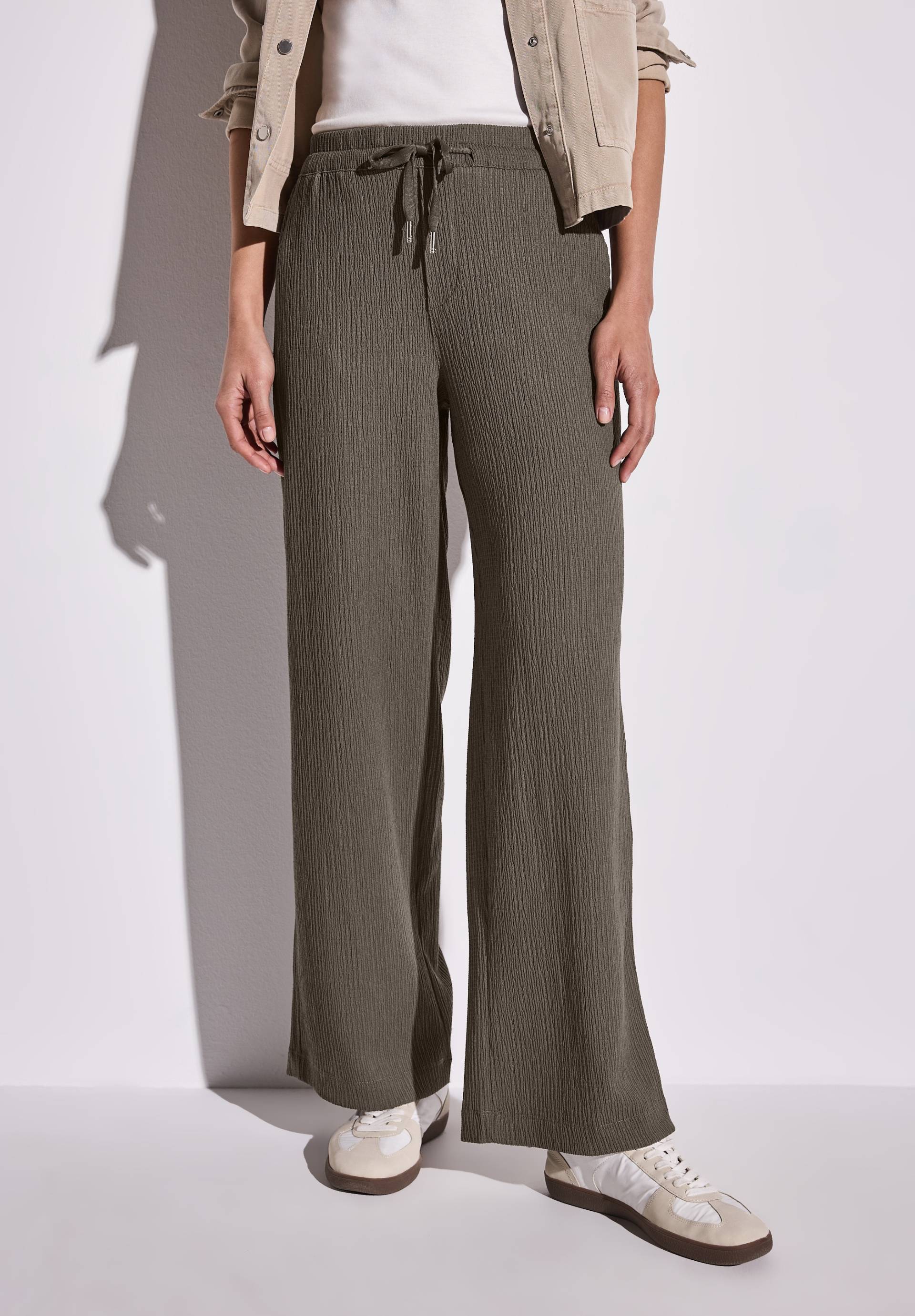 STREET ONE Stoffhose, mit Struktur von STREET ONE