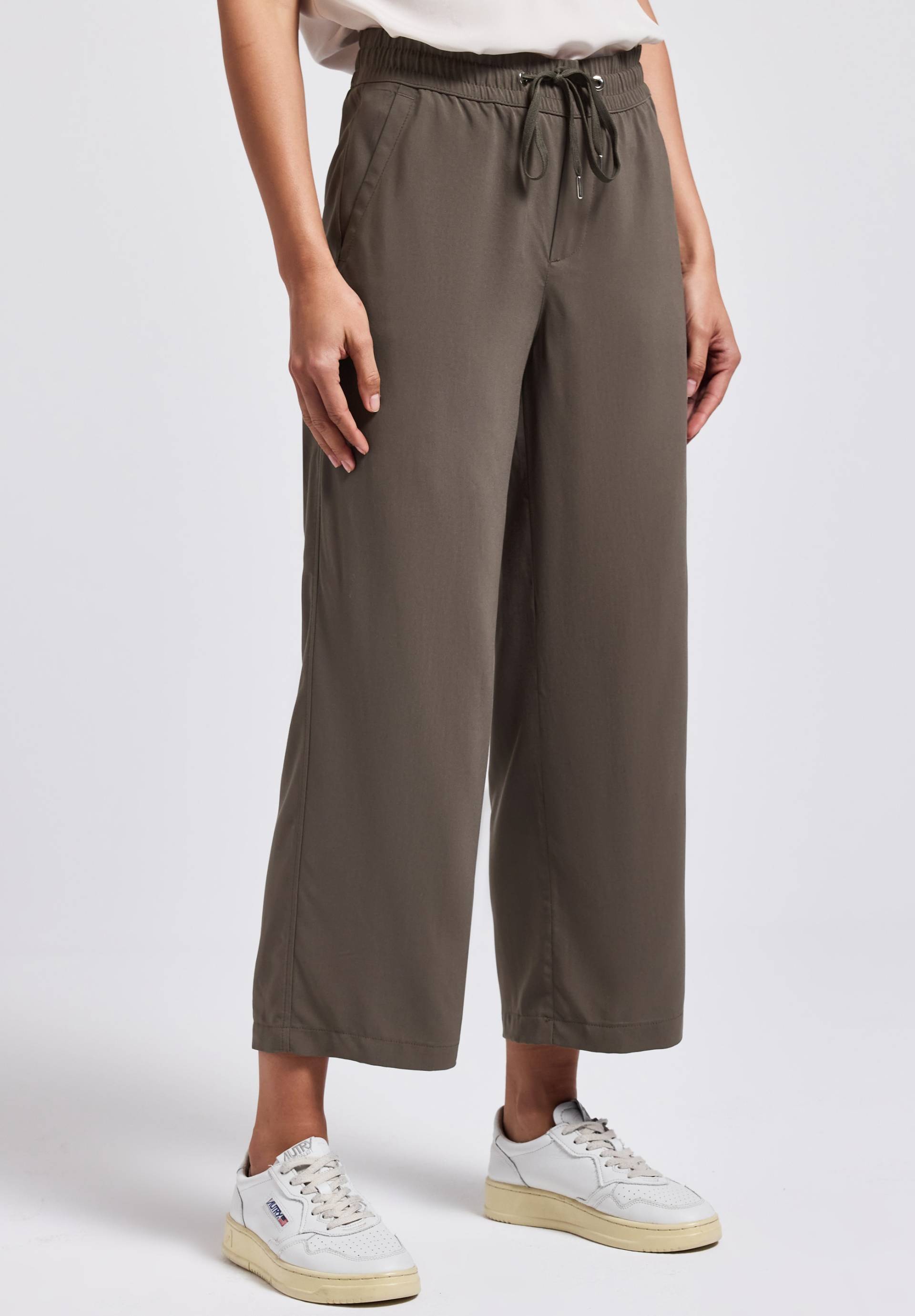 STREET ONE Stoffhose »Style Emee«, mit elastischem Bund mit Tunnelzug STREET ONE Stoffhose »Style Emee«, mit elastischem Bund mit Tunnelzug von STREET ONE