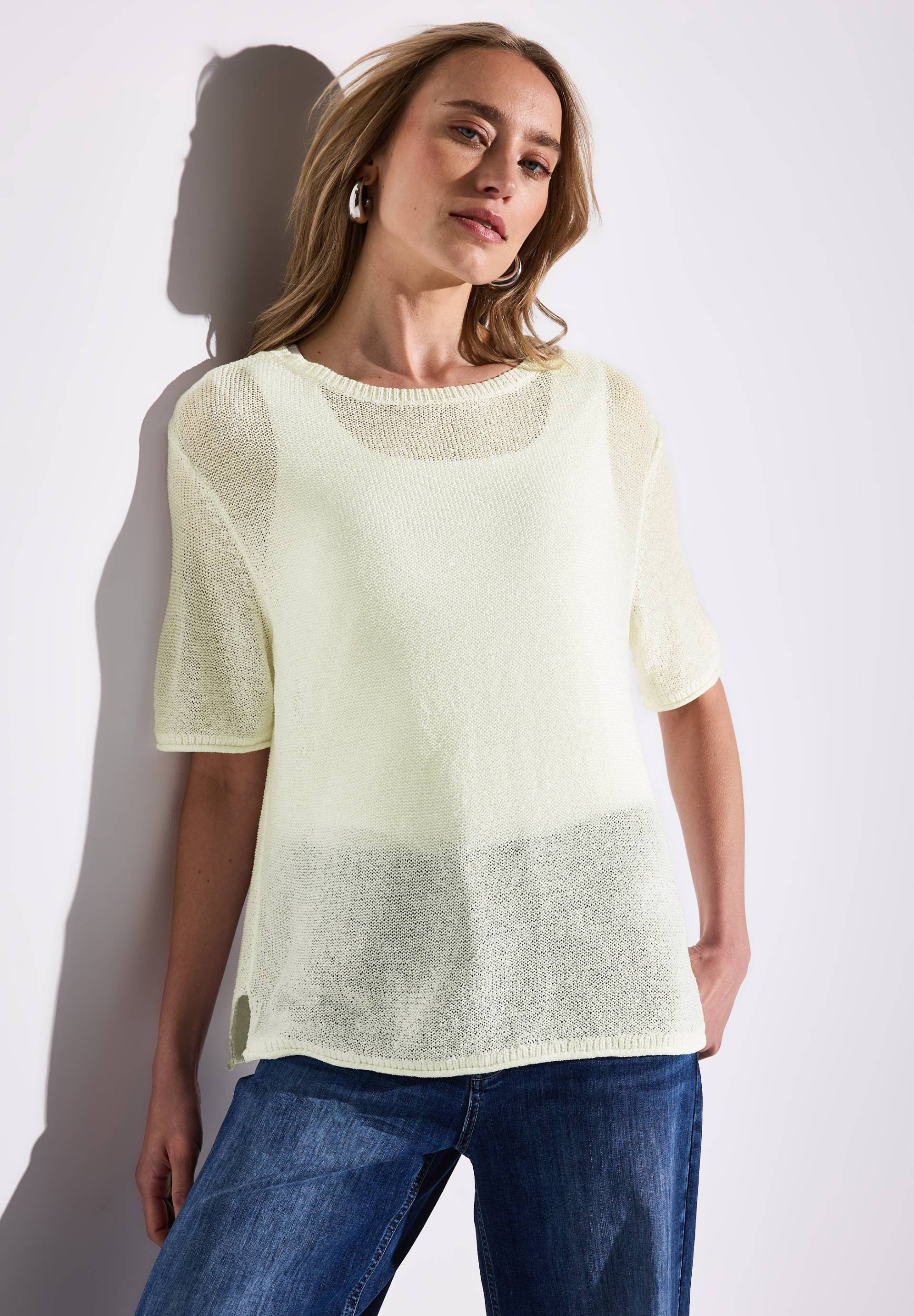 STREET ONE Strickpullover, mit seitlichen Schlitzen STREET ONE Strickpullover, mit seitlichen Schlitzen von STREET ONE