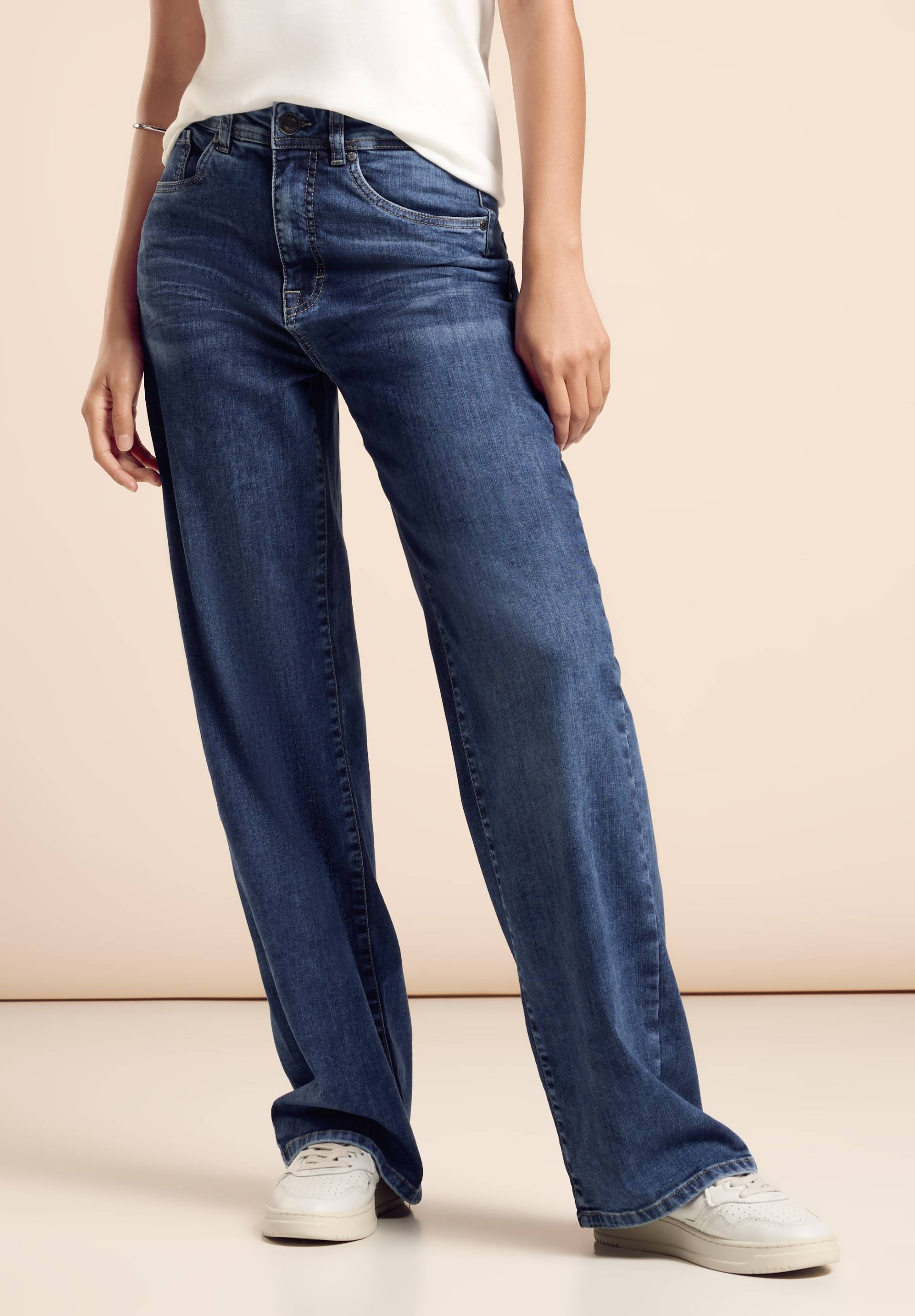 STREET ONE Weite Jeans, im Five-Pocket Style STREET ONE Weite Jeans, im Five-Pocket Style von STREET ONE