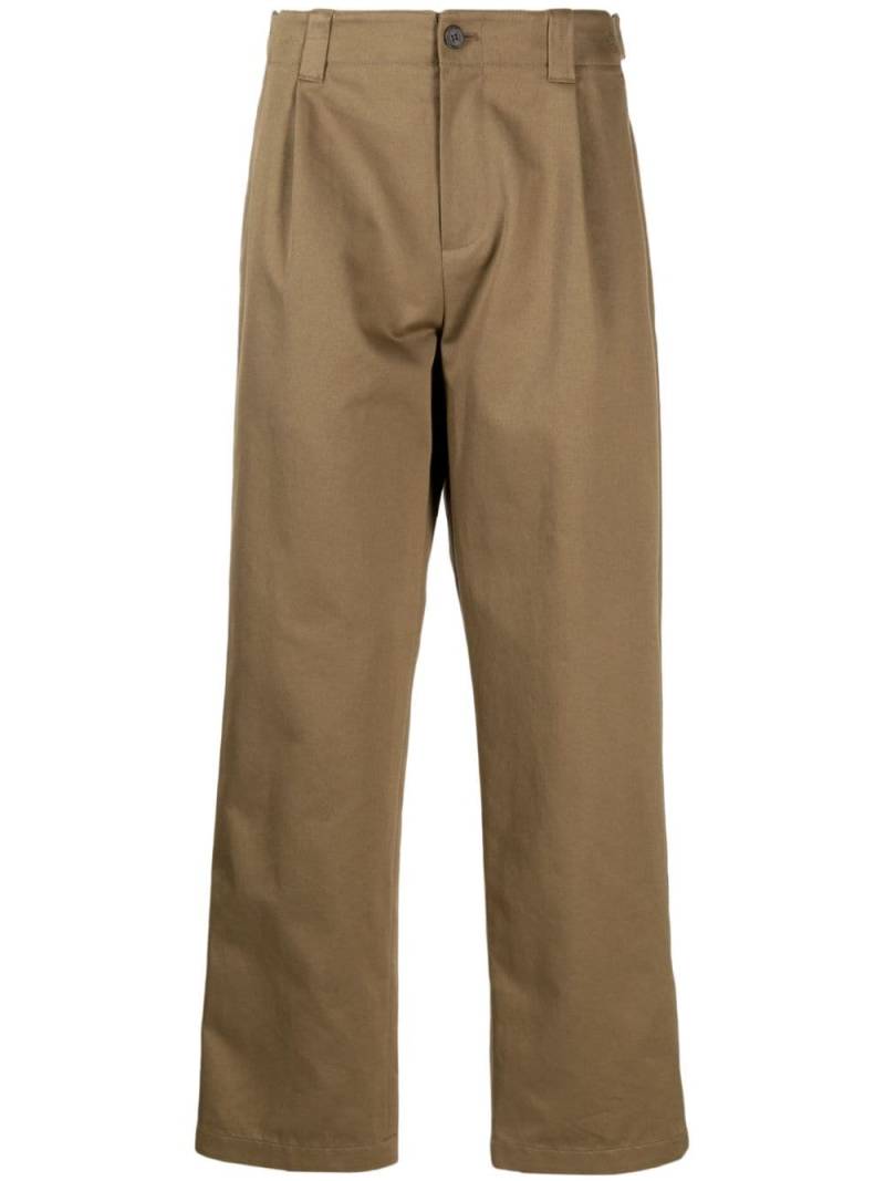 STUDIO TOMBOY pleated straight-leg chino trousers - Brown von STUDIO TOMBOY