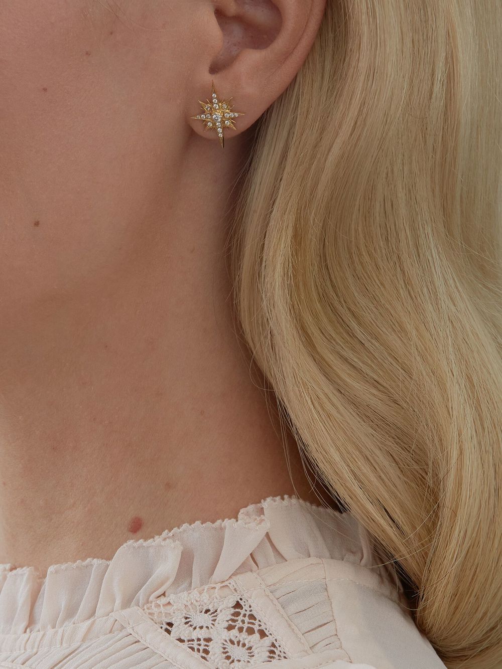 Sara Weinstock 18kt yellow gold Gretta Starburst diamond stud earrings von Sara Weinstock