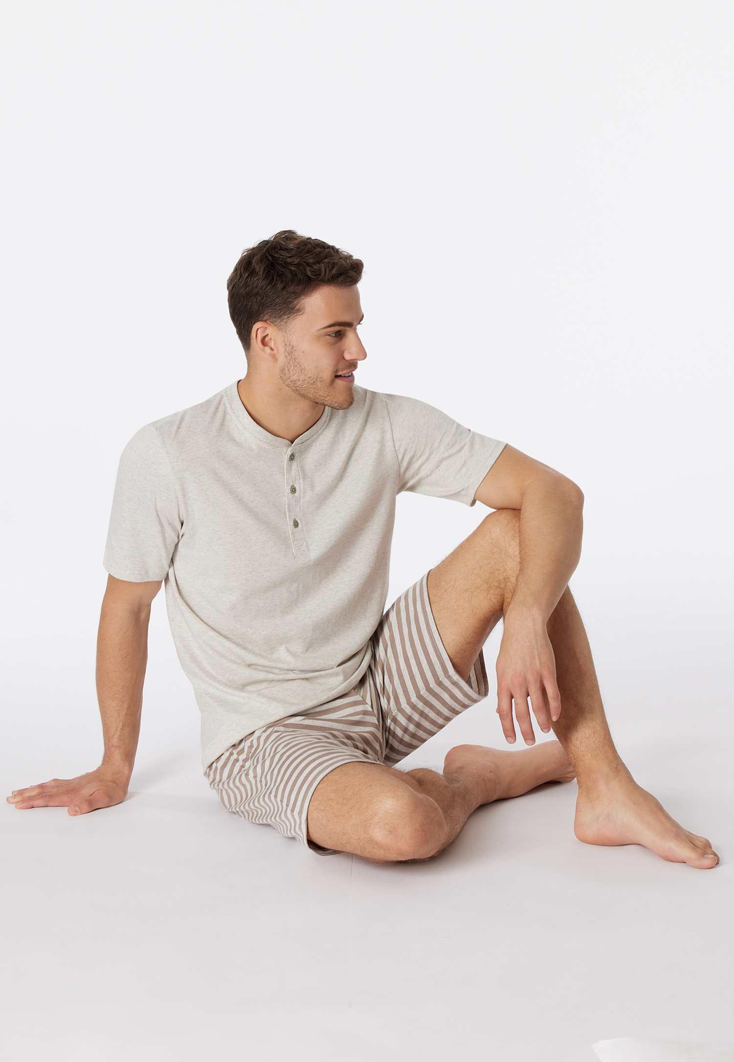 Schlafanzug kurz Organic Cotton Knopfleiste Streifen braungrau - Casual Nightwear 50 von Schiesser