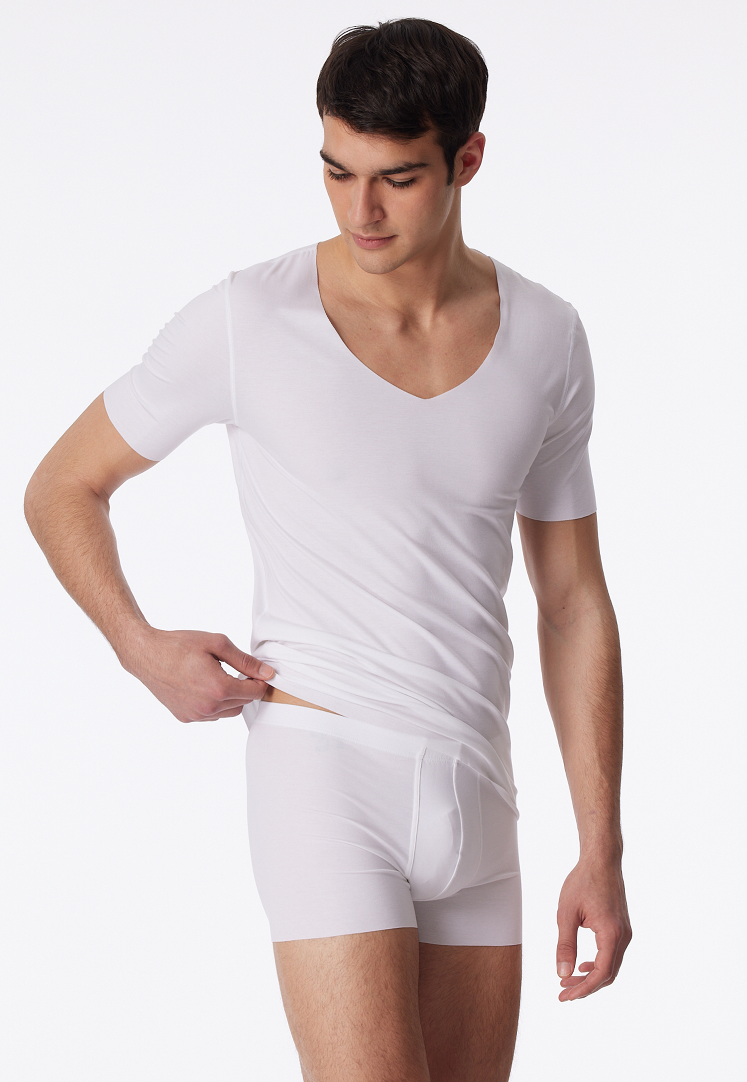 Shirt Interlock seamless kurzarm V-Ausschnitt weiß - Laser Cut 8 Shirt Interlock seamless kurzarm V-Ausschnitt weiß - Laser Cut 8 von Schiesser