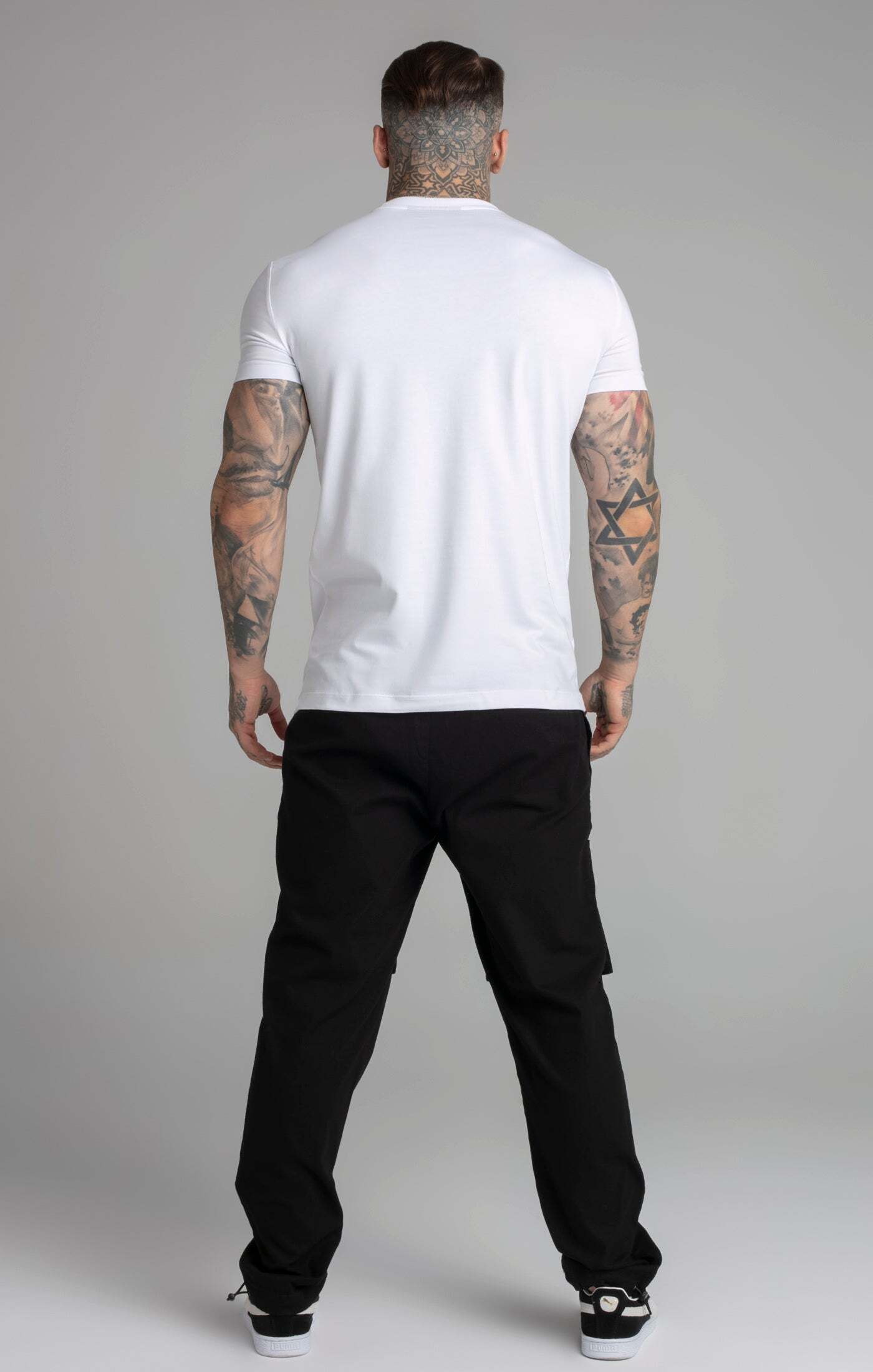 Siksilk T-Shirt »T-Shirts Muscle Fit T-Shirt« von SikSilk