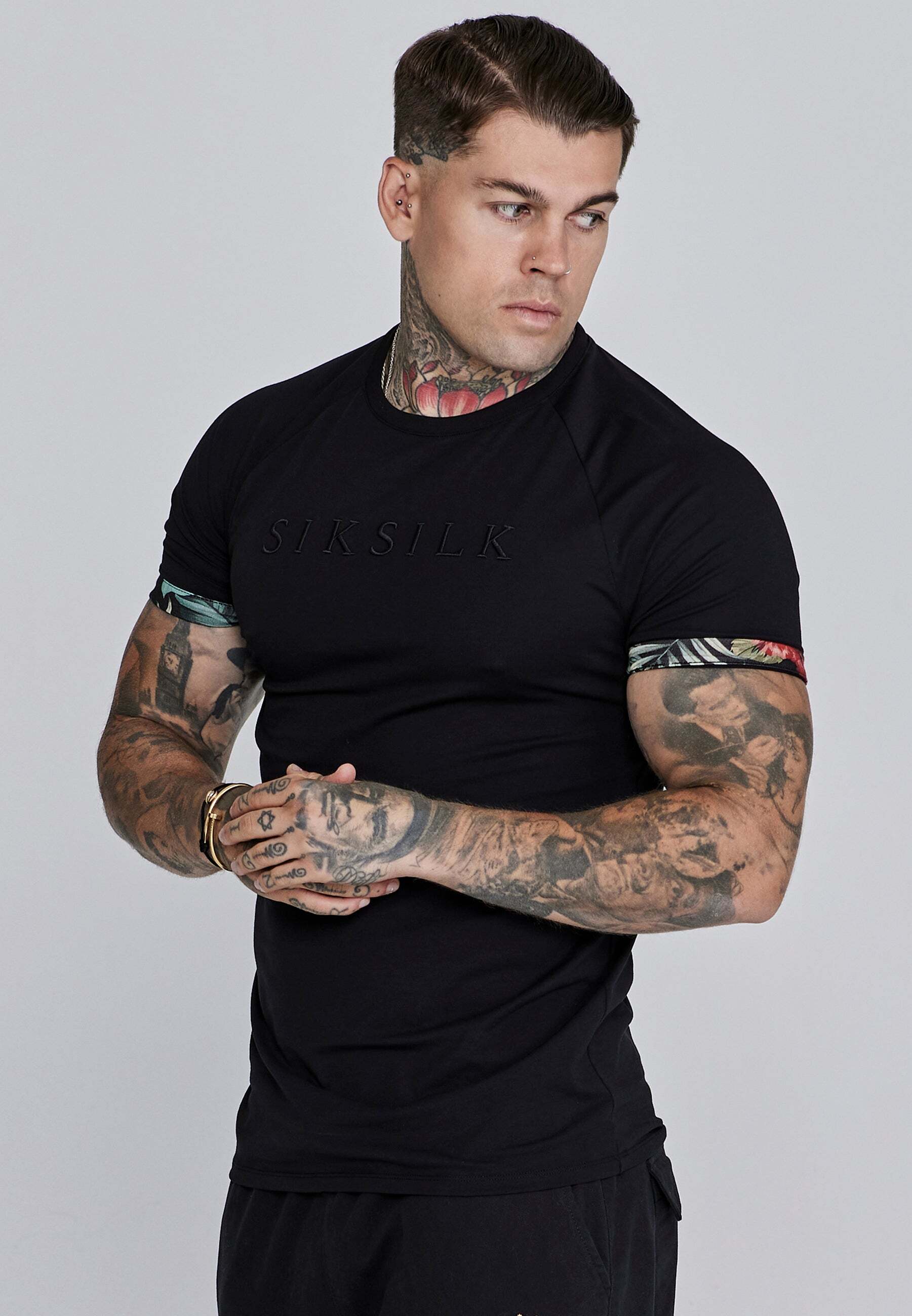 Siksilk T-Shirt »Siksilk T-Shirt Rolls Sleeve T-Shirt« von Siksilk