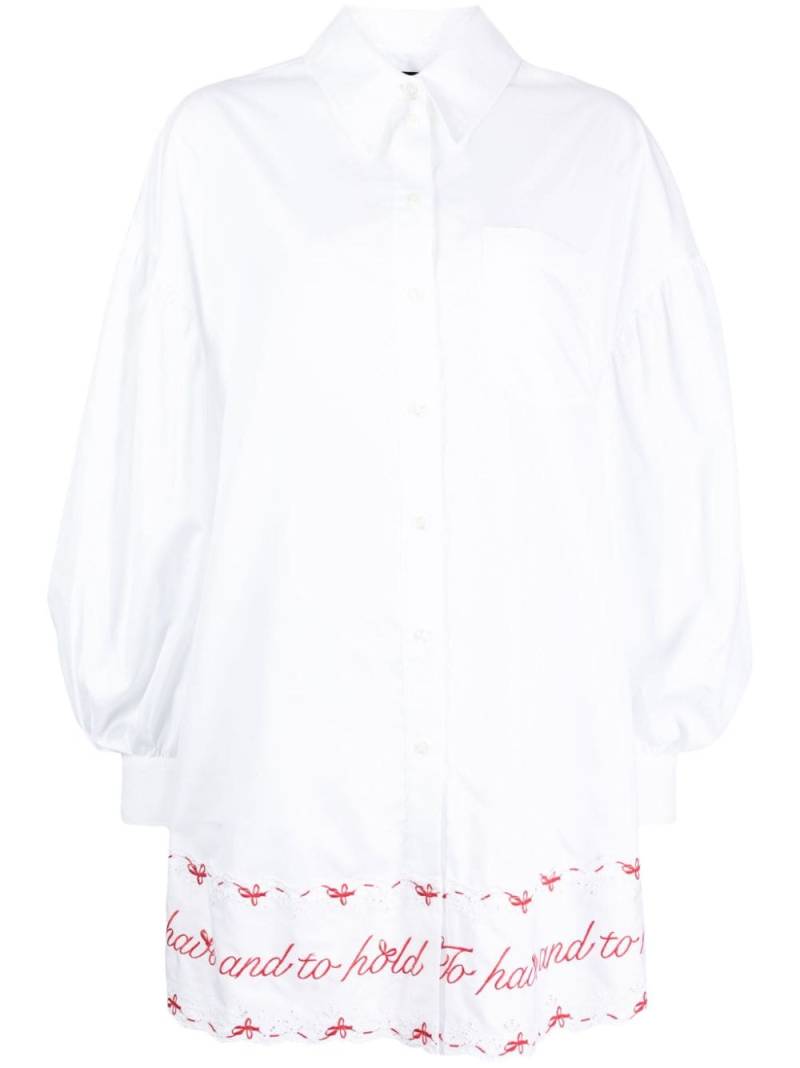 Simone Rocha slogan-embroidered cotton shirt dress - White von Simone Rocha