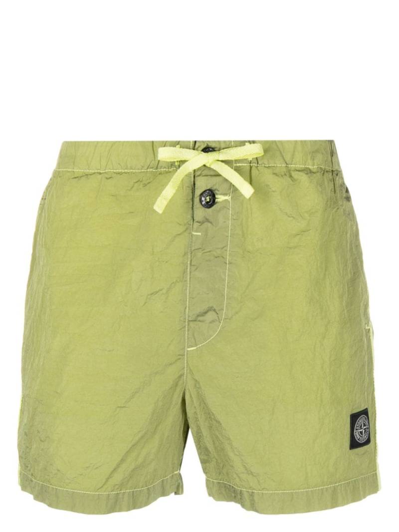 Stone Island Compass-patch swim shorts - Green von Stone Island