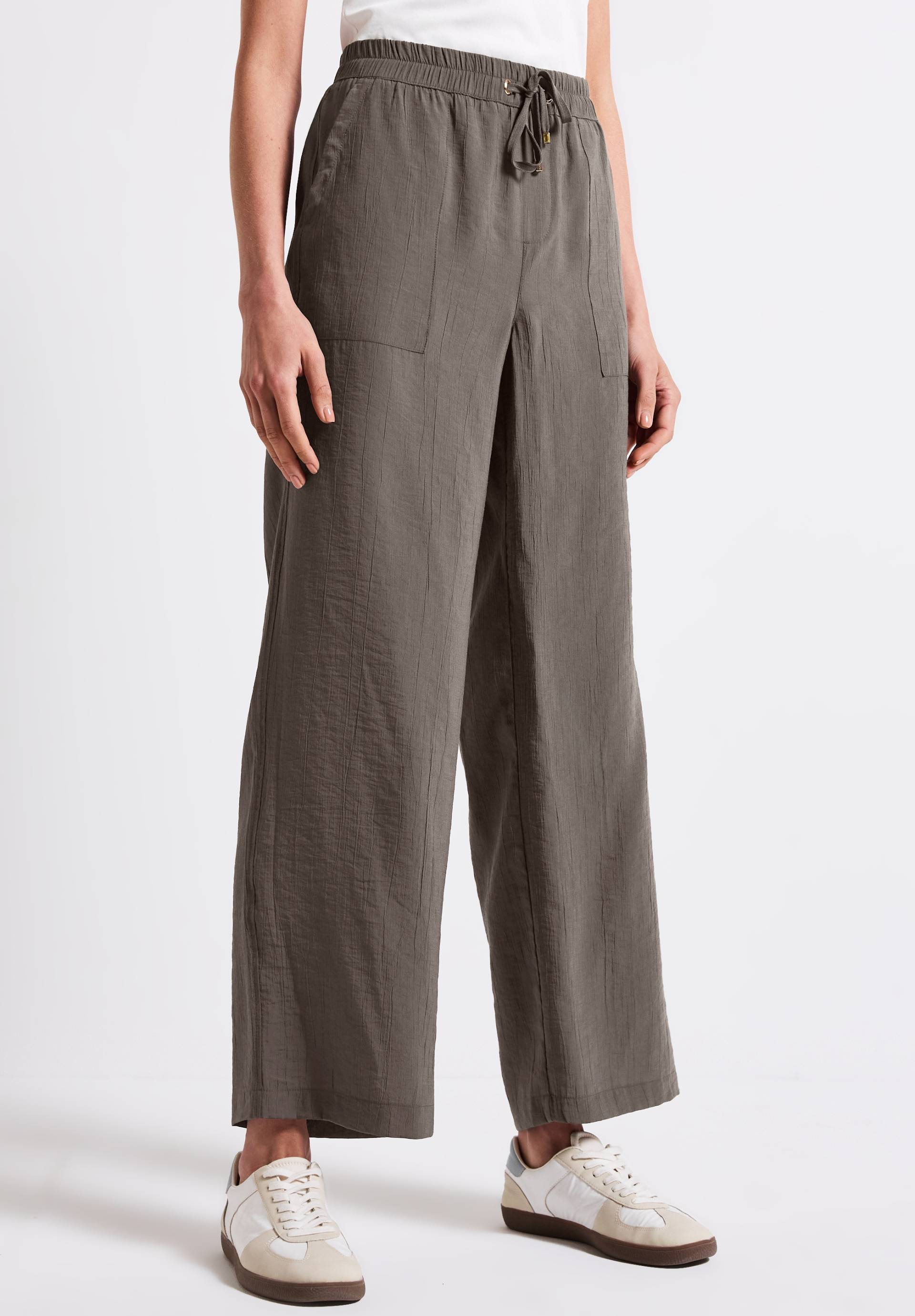 STREET ONE Stoffhose, mit Crinkle-Struktur, Wide Leg STREET ONE Stoffhose, mit Crinkle-Struktur, Wide Leg von Street One