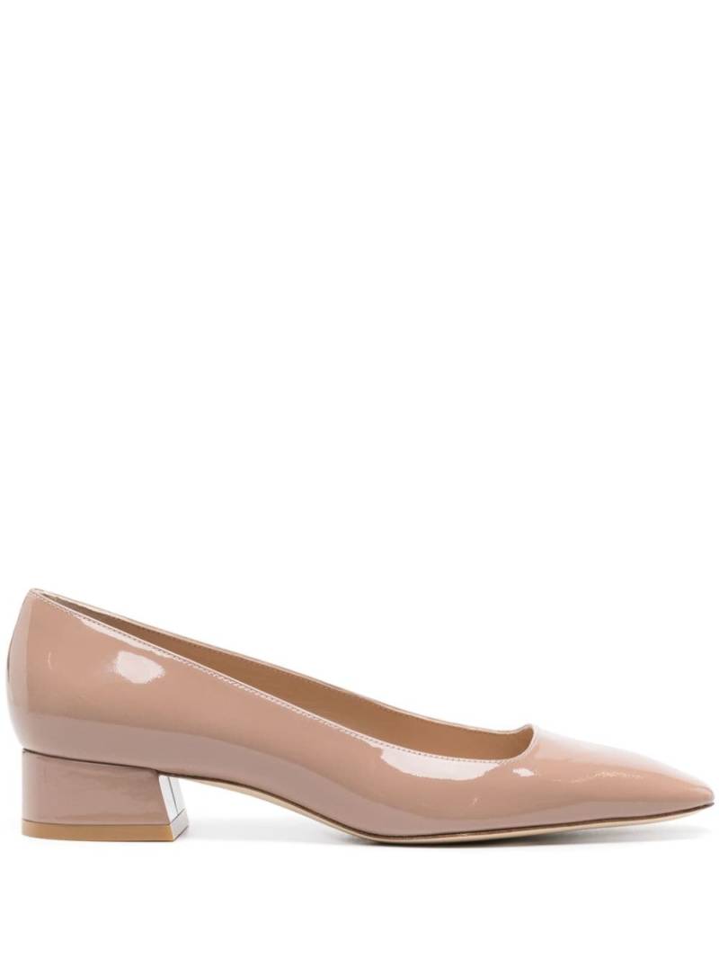 Stuart Weitzman 30mm patent leather pumps - Neutrals von Stuart Weitzman