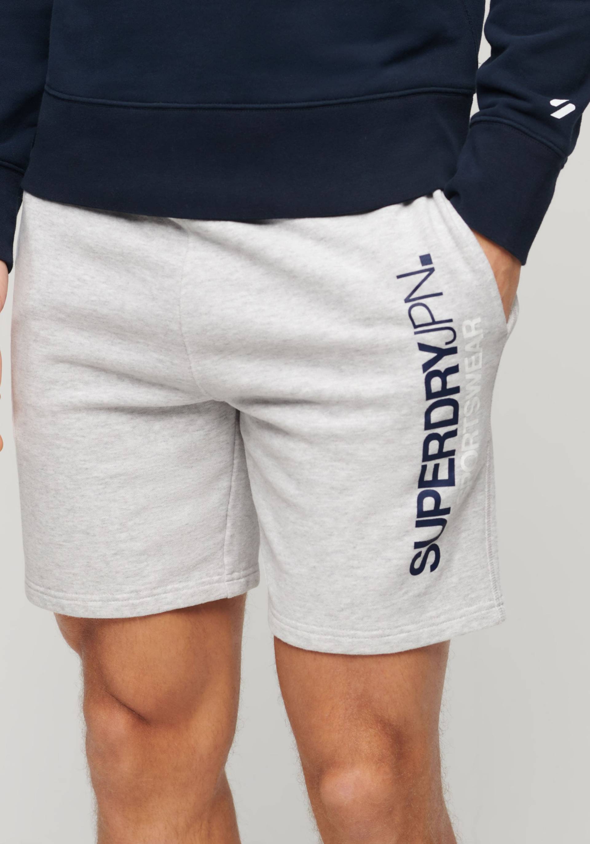 Superdry Jogger Pants »SD-SPORTSWEAR LOGO LOOSE SHORT« von Superdry