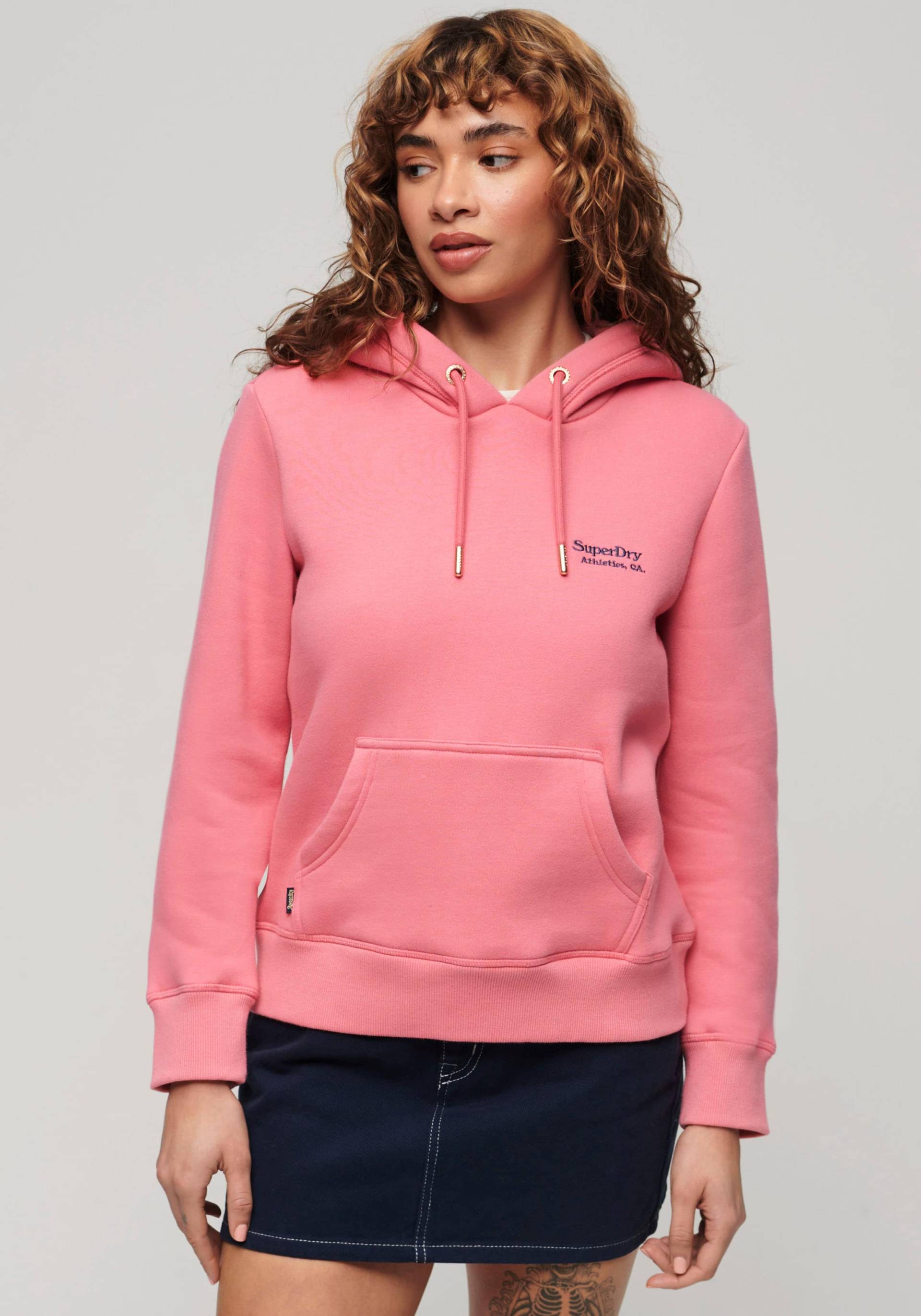 Superdry Kapuzensweatshirt »ESSENTIAL LOGO HOODIE« von Superdry