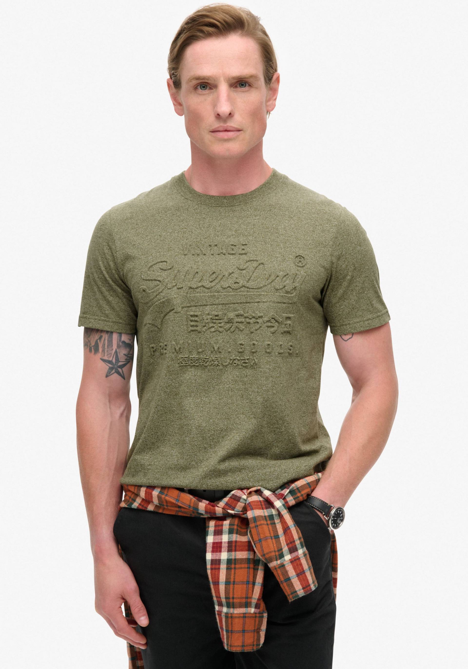 Superdry Rundhalsshirt »EMBOSSED VL GRAPHIC T SHIRT« Superdry Rundhalsshirt »EMBOSSED VL GRAPHIC T SHIRT« von Superdry