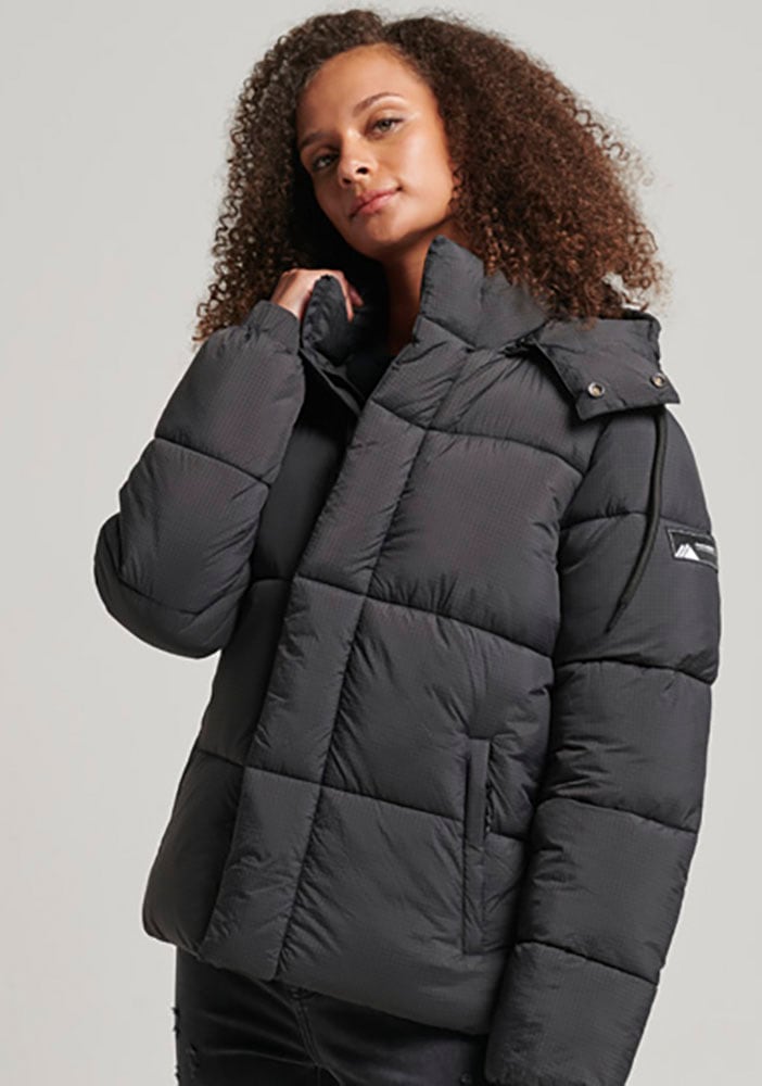 Superdry Steppjacke »TOUCHLINE SHORT PADDED JKT«, mit Kapuze von Superdry