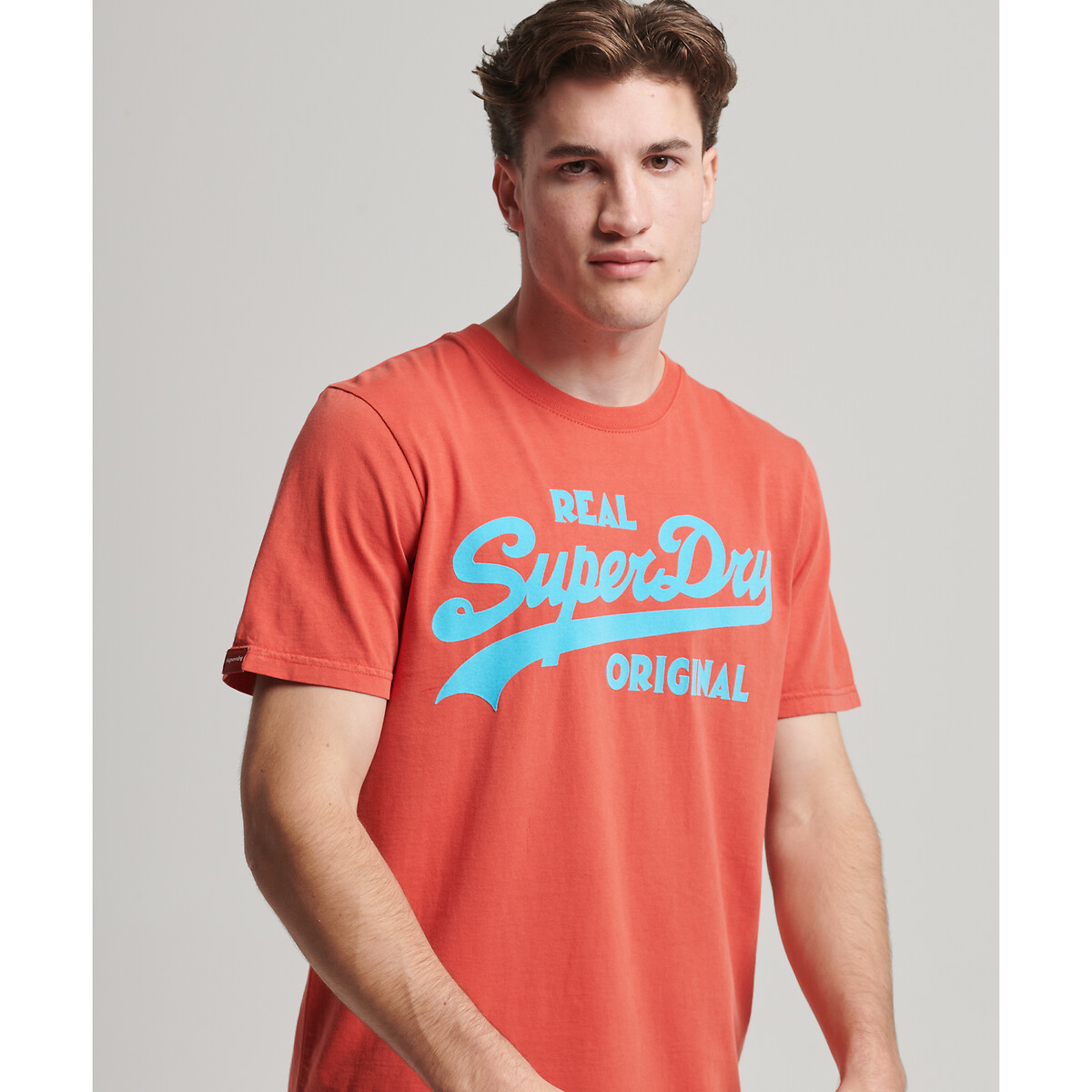 T-Shirt mit rundem Ausschnitt, Logoprint von Superdry