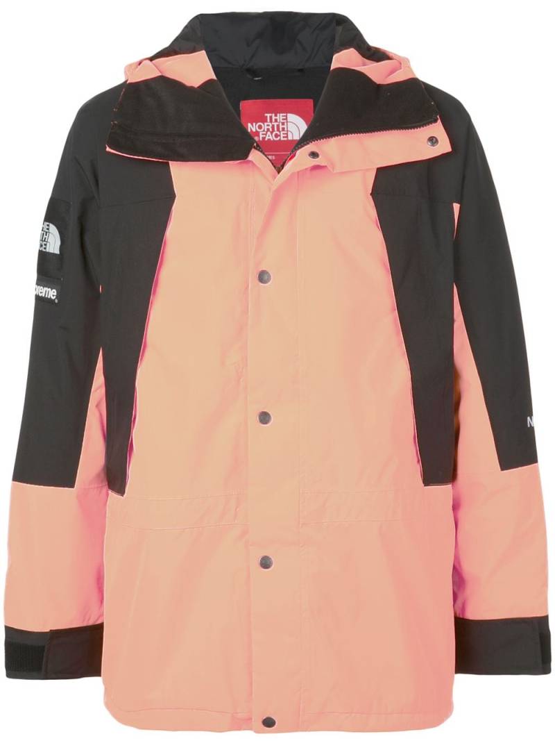 Supreme x The North Face Mountain Light jacket - Orange von Supreme