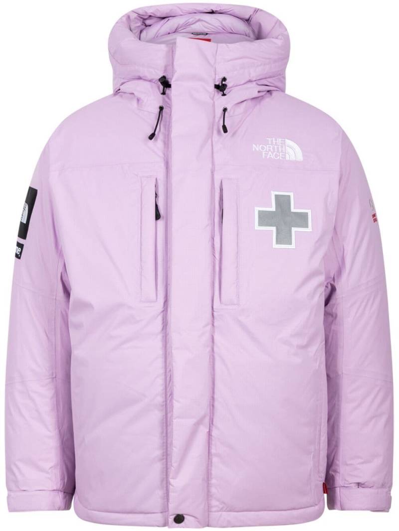 Supreme x The North Face Summit Series Rescue Baltoro Jacket - Pink von Supreme