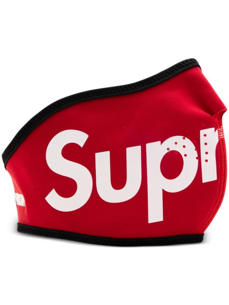 Supreme x Windstopper logo-print face mask - Red von Supreme