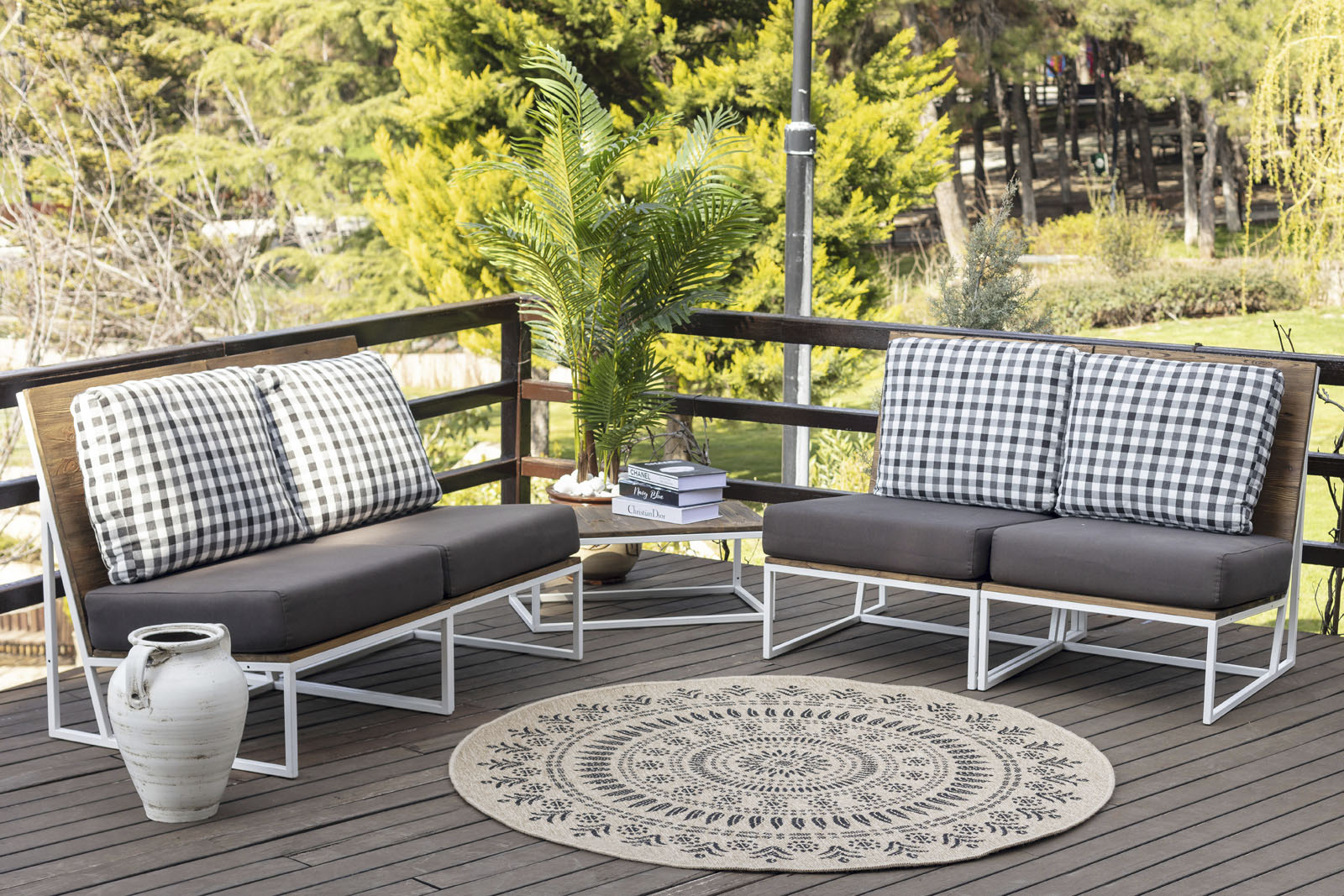 Livabliss Teppich »ILA«, rund, 8 mm Höhe, Teppich In- /Outdoor Boho Jute-Optik, Balkon, Terrasse, Garten, Rund Livabliss Teppich »ILA«, rund, 8 mm Höhe, Teppich In- /Outdoor Boho Jute-Optik, Balkon, Terrasse, Garten, Rund von Livabliss