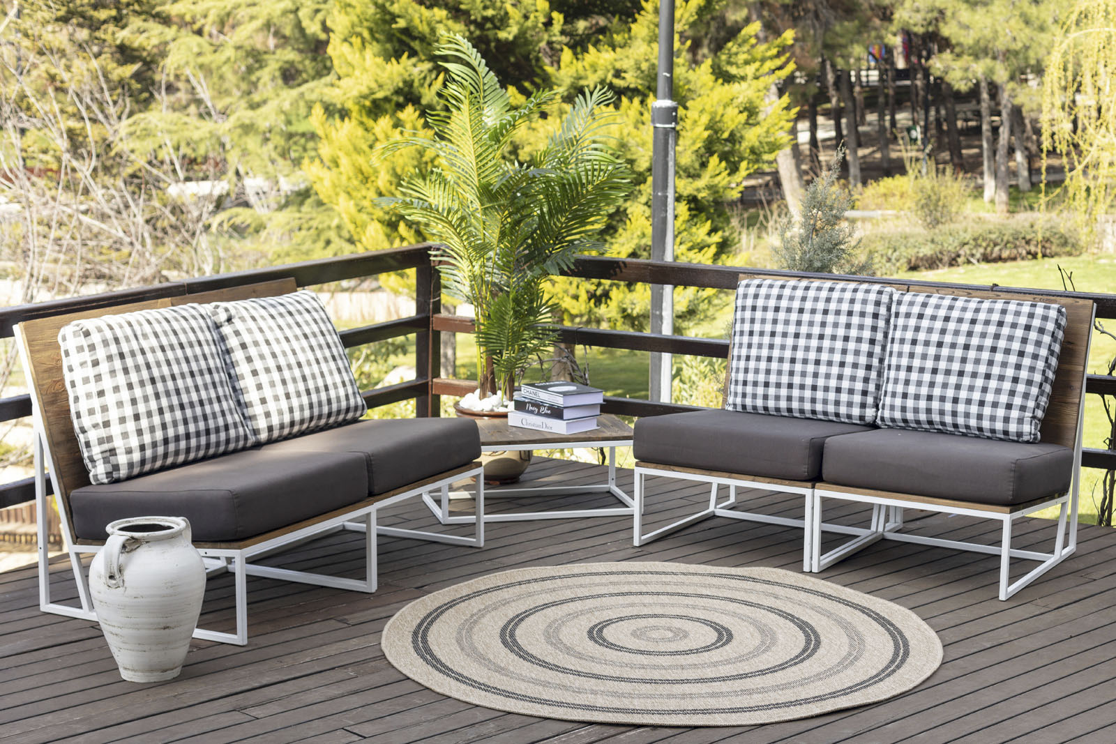 Livabliss Teppich »RYE«, rund, 8 mm Höhe, Teppich In- /Outdoor Boho Jute-Optik, Balkon, Terrasse, Garten, Rund Livabliss Teppich »RYE«, rund, 8 mm Höhe, Teppich In- /Outdoor Boho Jute-Optik, Balkon, Terrasse, Garten, Rund von Livabliss