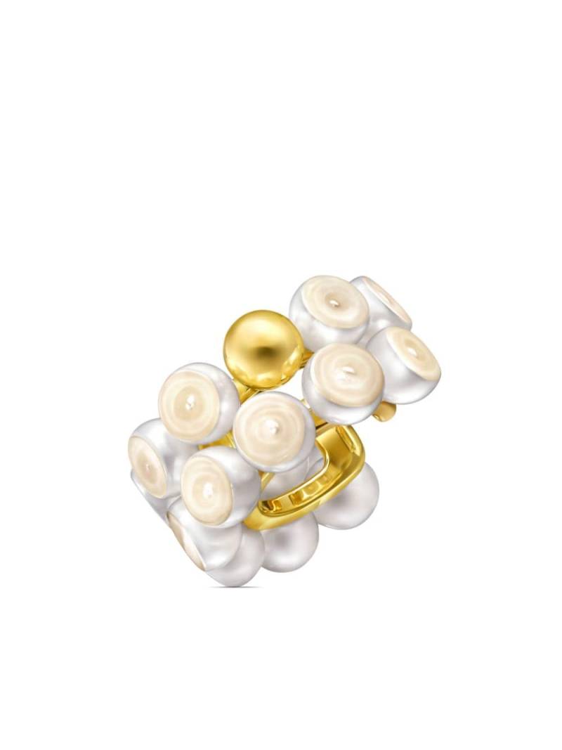 TASAKI 18kt yellow gold M/G Sliced Sphere pearl ear cuff von TASAKI