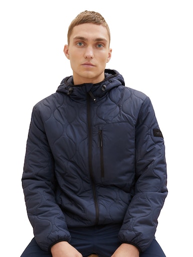 TOM TAILOR Denim Steppjacke, mit Kapuze, mit Logo-Badge am Ärmel TOM TAILOR Denim Steppjacke, mit Kapuze, mit Logo-Badge am Ärmel von TOM TAILOR Denim