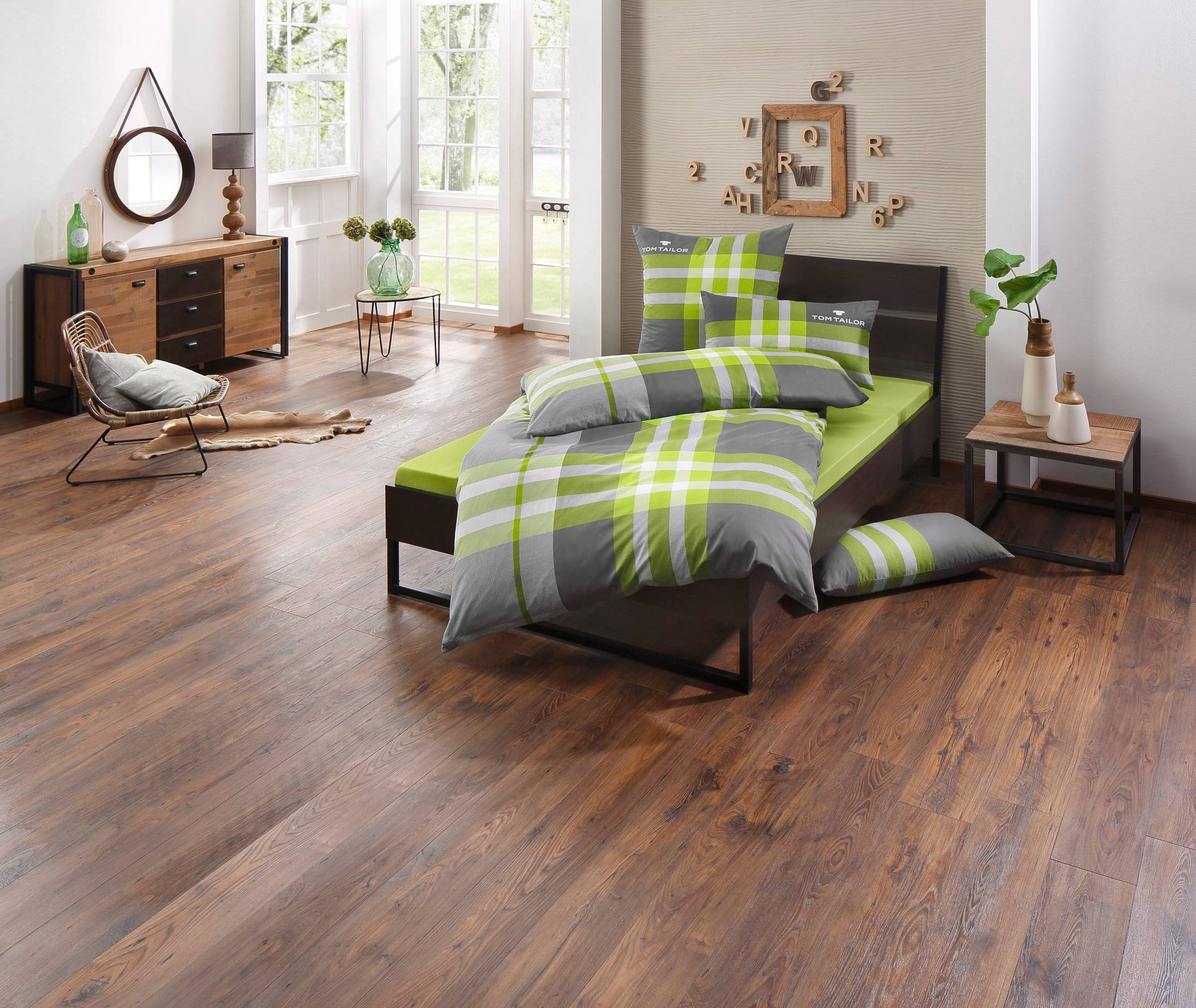 TOM TAILOR HOME Bettwäsche »Nick in Gr. 135x200 oder 155x220 cm«, mit Gratiszugabe Gästehandtuch TOM TAILOR HOME Bettwäsche »Nick in Gr. 135x200 oder 155x220 cm«, mit Gratiszugabe Gästehandtuch von TOM TAILOR HOME