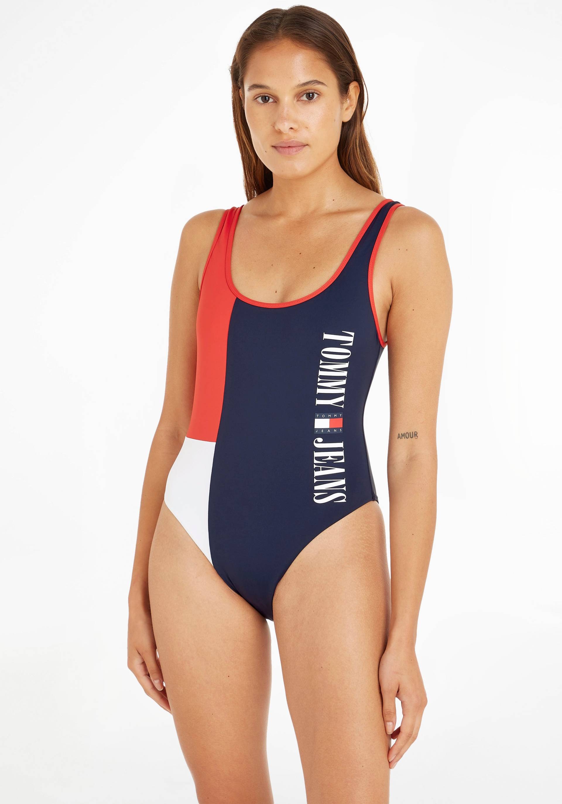 Tommy Hilfiger Swimwear Badeanzug »TH ONE PIECE RUNWAY (EXT SIZES)« von TOMMY HILFIGER Swimwear