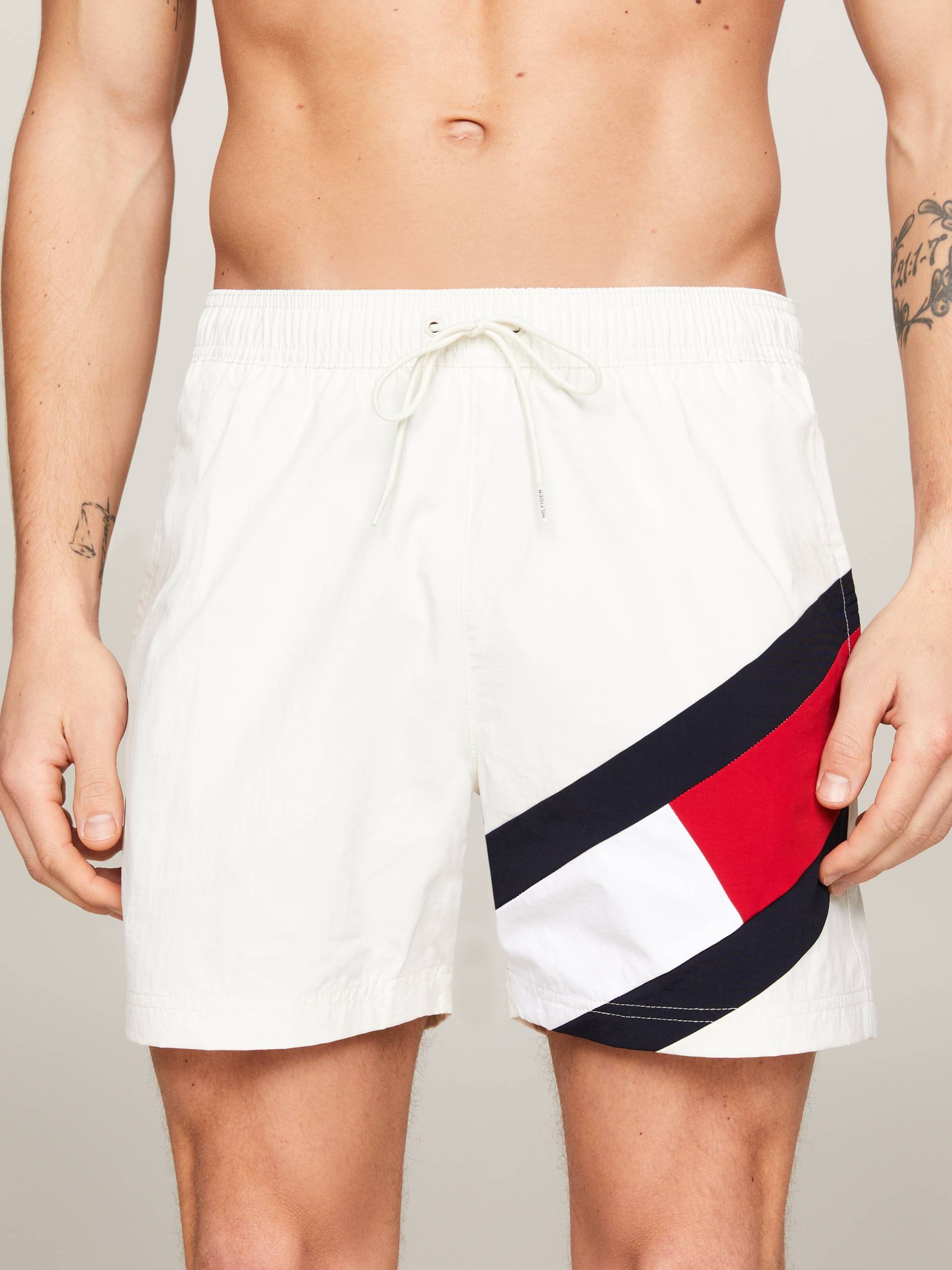 Tommy Hilfiger Swimwear Badeshorts »SF MEDIUM DRAWSTRING«, mit grossem Logo von TOMMY HILFIGER Swimwear