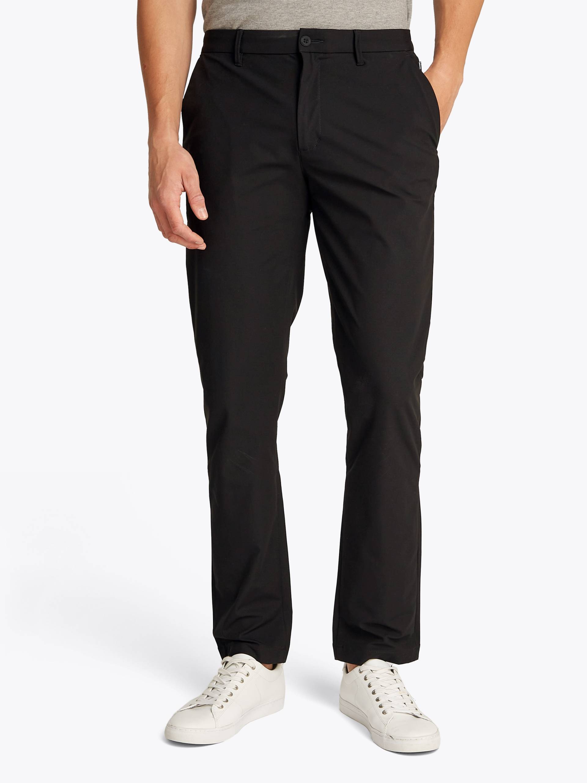 Tommy Hilfiger Chinohose »DENTON KNIT TECH CHINO«, mit feuchtigkeitsableitender Anti-Geruch-Technologie Tommy Hilfiger Chinohose »DENTON KNIT TECH CHINO«, mit feuchtigkeitsableitender Anti-Geruch-Technologie von TOMMY HILFIGER