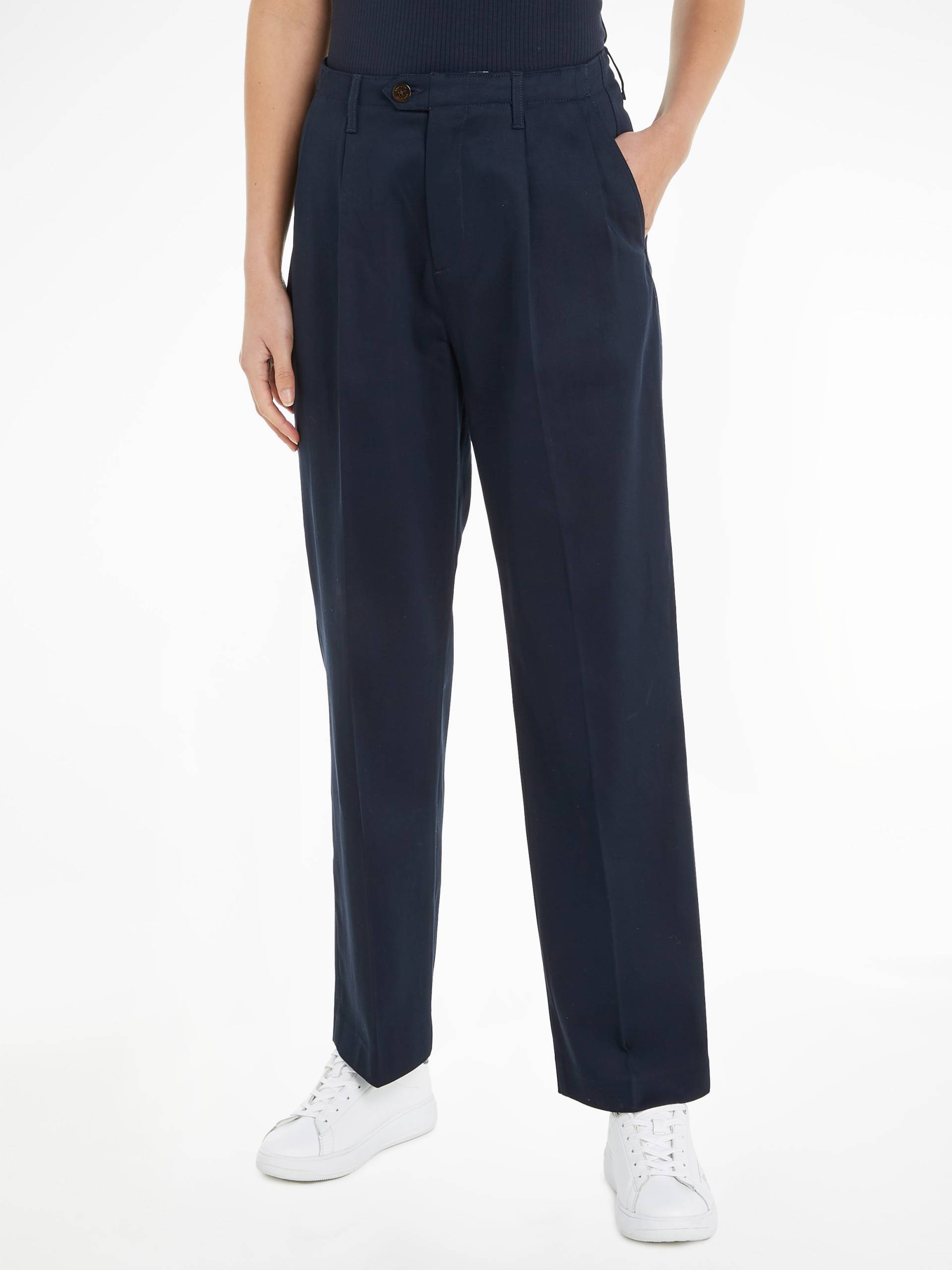 Tommy Hilfiger Chinohose »RELAXED STRAIGHT CHINO PANT«, mit Logostickerei Tommy Hilfiger Chinohose »RELAXED STRAIGHT CHINO PANT«, mit Logostickerei von TOMMY HILFIGER