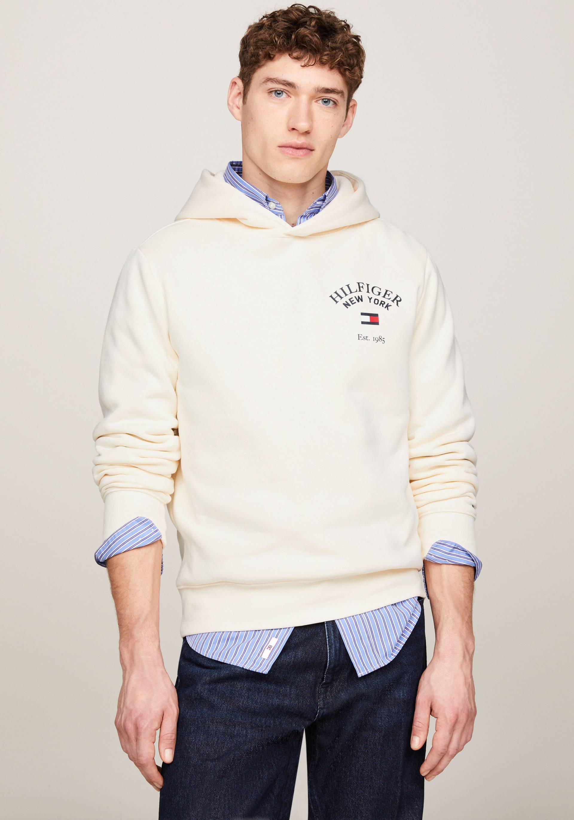 Tommy Hilfiger Hoodie »ARCHED VARSITY HOODY« von TOMMY HILFIGER