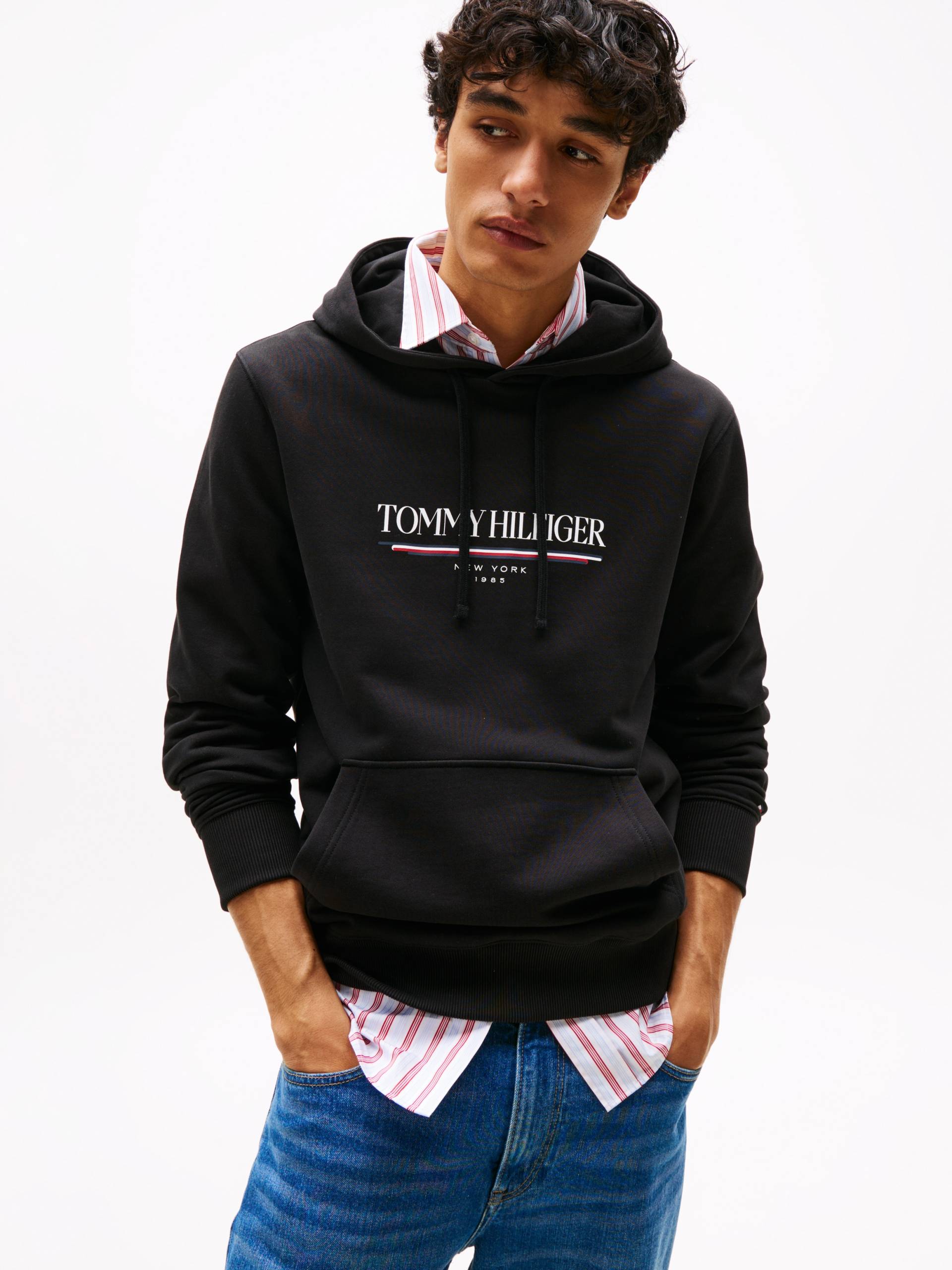Tommy Hilfiger Hoodie »BRAND LOVE HILFIGER HOODIE« Tommy Hilfiger Hoodie »BRAND LOVE HILFIGER HOODIE« von TOMMY HILFIGER
