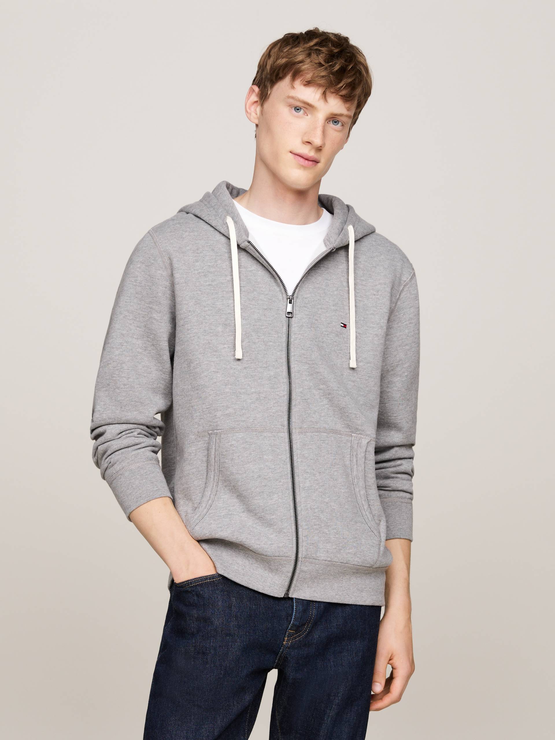 Tommy Hilfiger Kapuzensweatjacke »ESSENTIAL FLEECE ZIP THROUGH«, kleine Logostickerei Tommy Hilfiger Kapuzensweatjacke »ESSENTIAL FLEECE ZIP THROUGH«, kleine Logostickerei von TOMMY HILFIGER