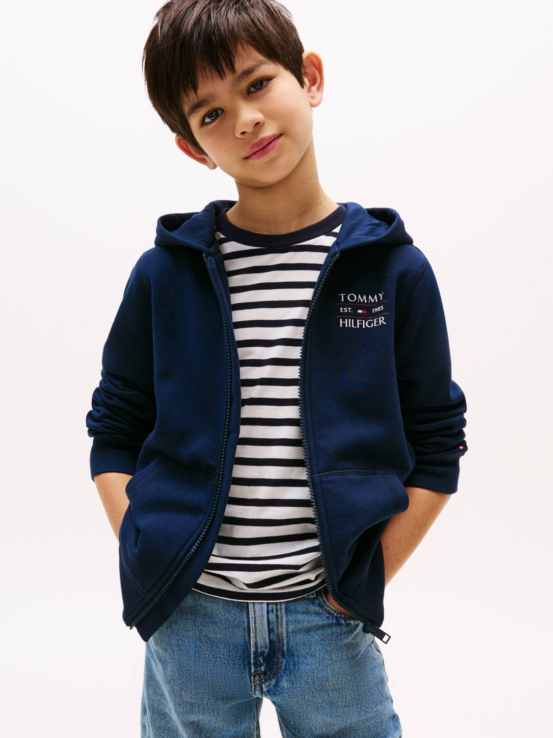 Tommy Hilfiger Kapuzensweatjacke »TOMMY FLAG HILFIGER ZIP HOODIE«, mit Kängurutasche, Logo von TOMMY HILFIGER