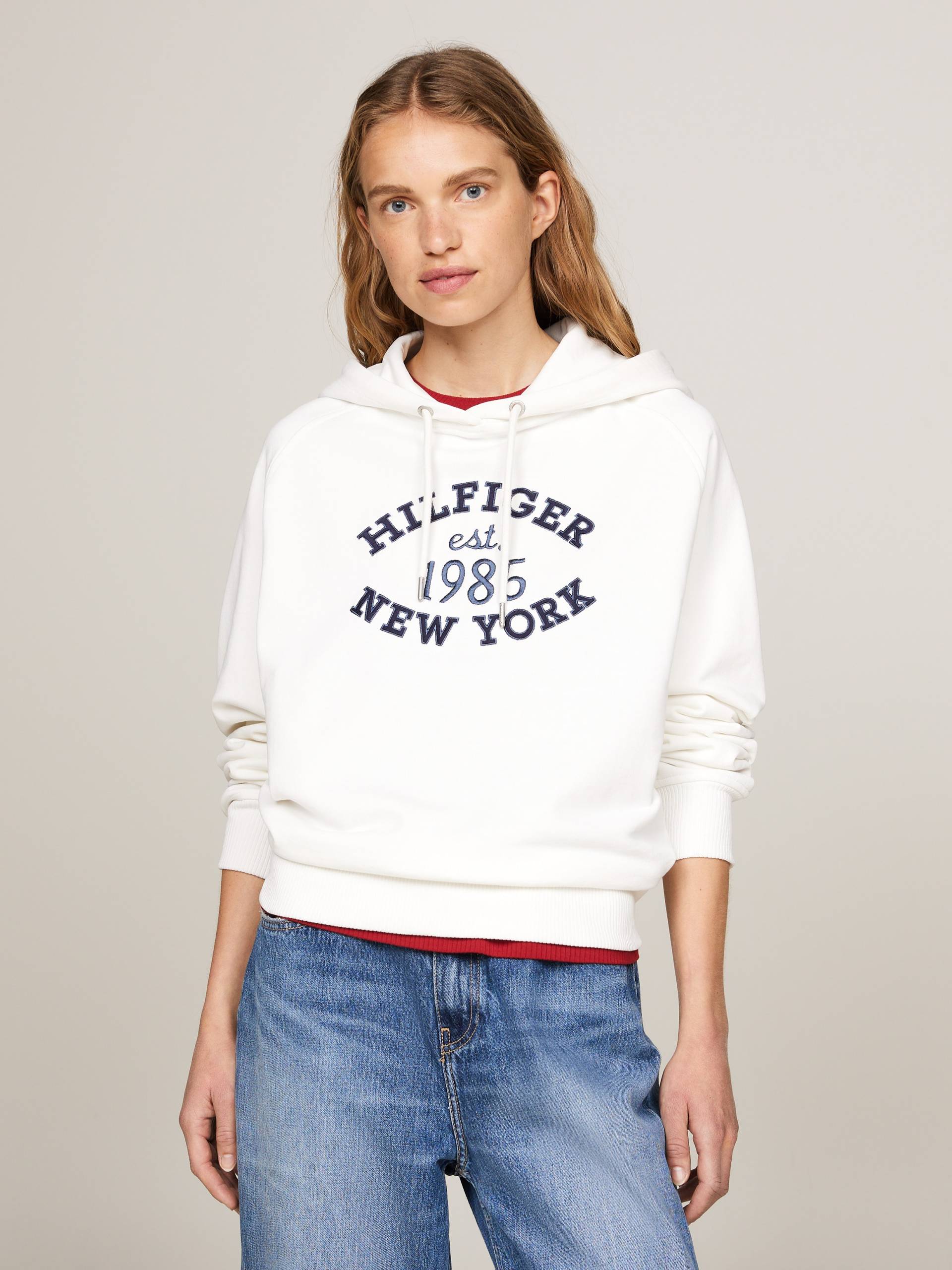 Tommy Hilfiger Kapuzensweatshirt »MDRN REG VARSITY HOODIE«, mit Kapuze Tommy Hilfiger Kapuzensweatshirt »MDRN REG VARSITY HOODIE«, mit Kapuze von TOMMY HILFIGER