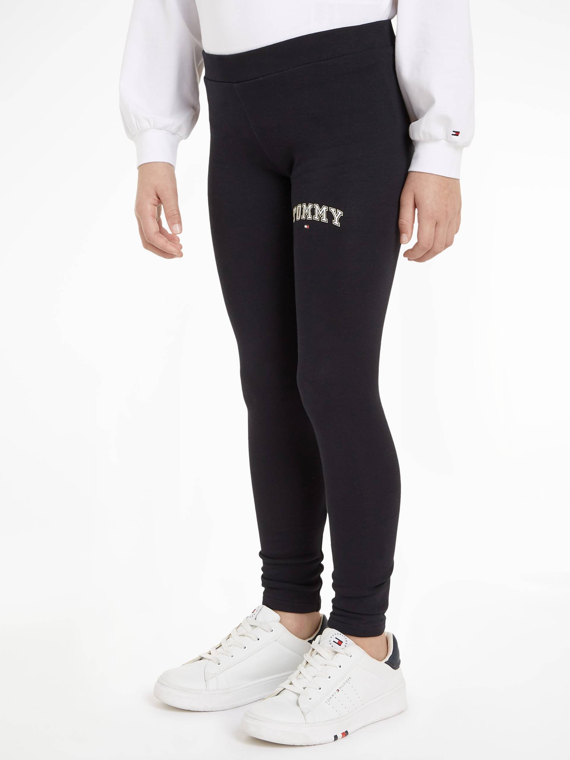 Tommy Hilfiger Leggings »VARSITY FITTED LEGGING«, Kinder bis 16 Jahre mit Logoschriftzug Tommy Hilfiger Leggings »VARSITY FITTED LEGGING«, Kinder bis 16 Jahre mit Logoschriftzug von TOMMY HILFIGER