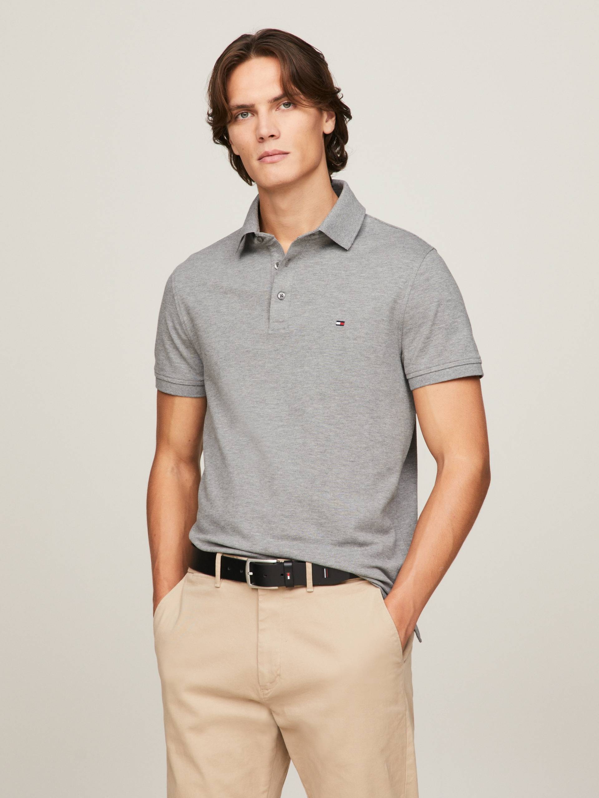 Tommy Hilfiger Poloshirt »1985 SLIM POLO«, aus leicht strukturiertem Piqué-Material Tommy Hilfiger Poloshirt »1985 SLIM POLO«, aus leicht strukturiertem Piqué-Material von TOMMY HILFIGER